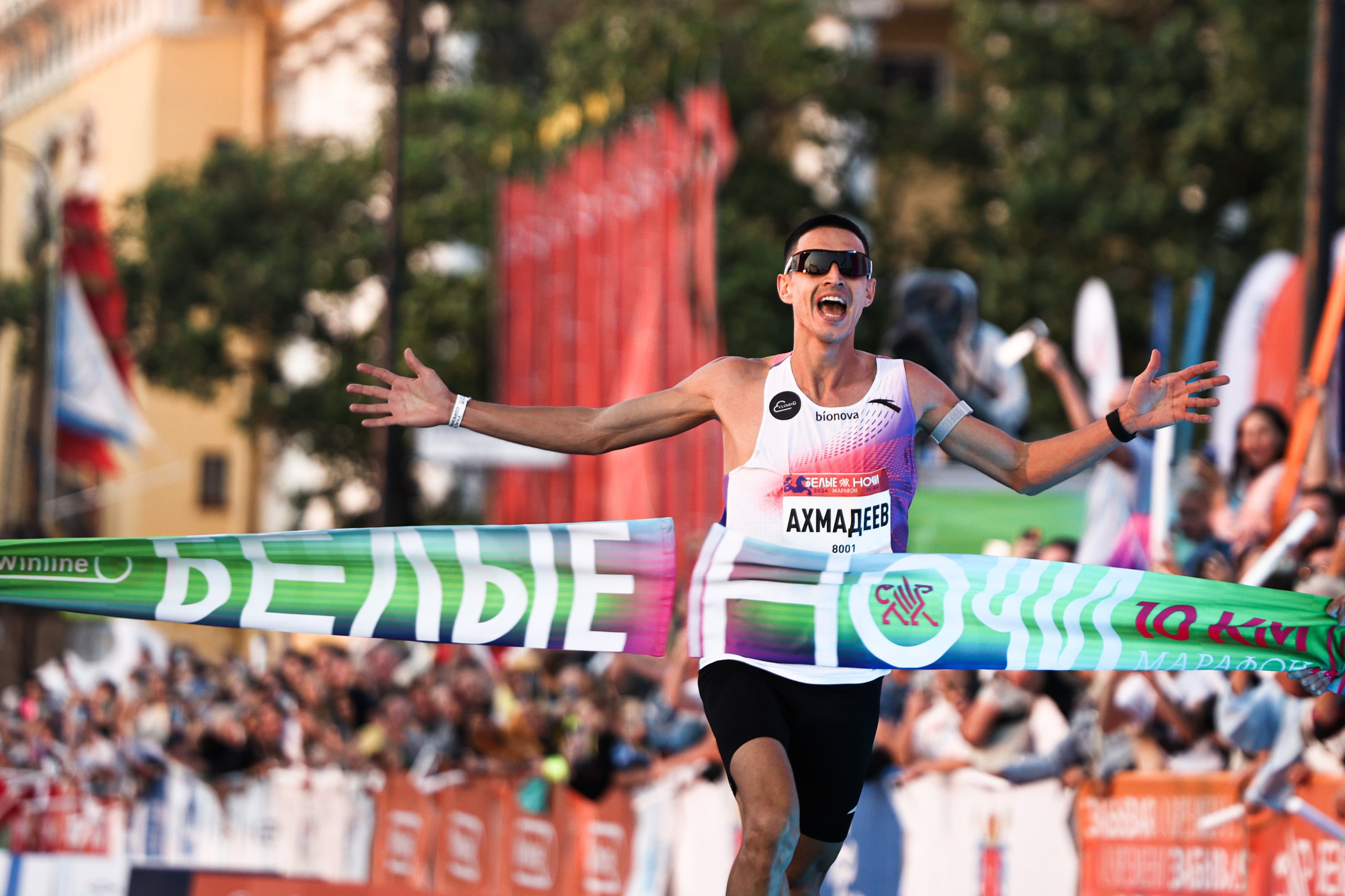 Марафон «Белые ночи». Профессиональный спортивный фотограф в Санкт-Петербурге