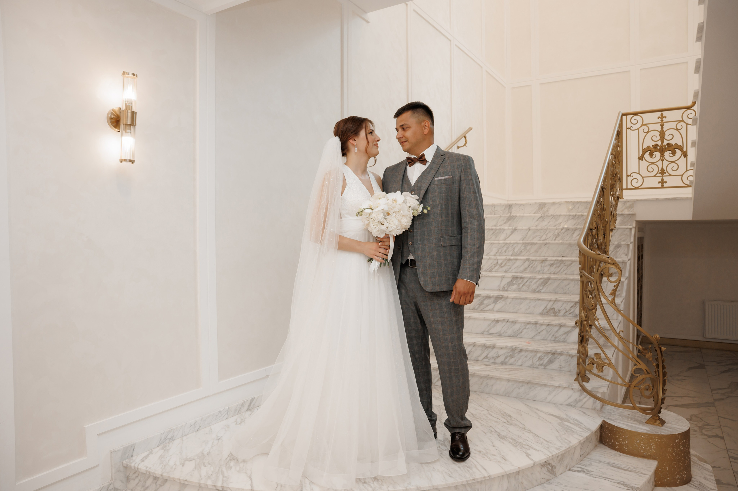 ЗАГС Бутово и Остафьево. Свадебный и репортажный фотограф (Москва, Королев и другие)