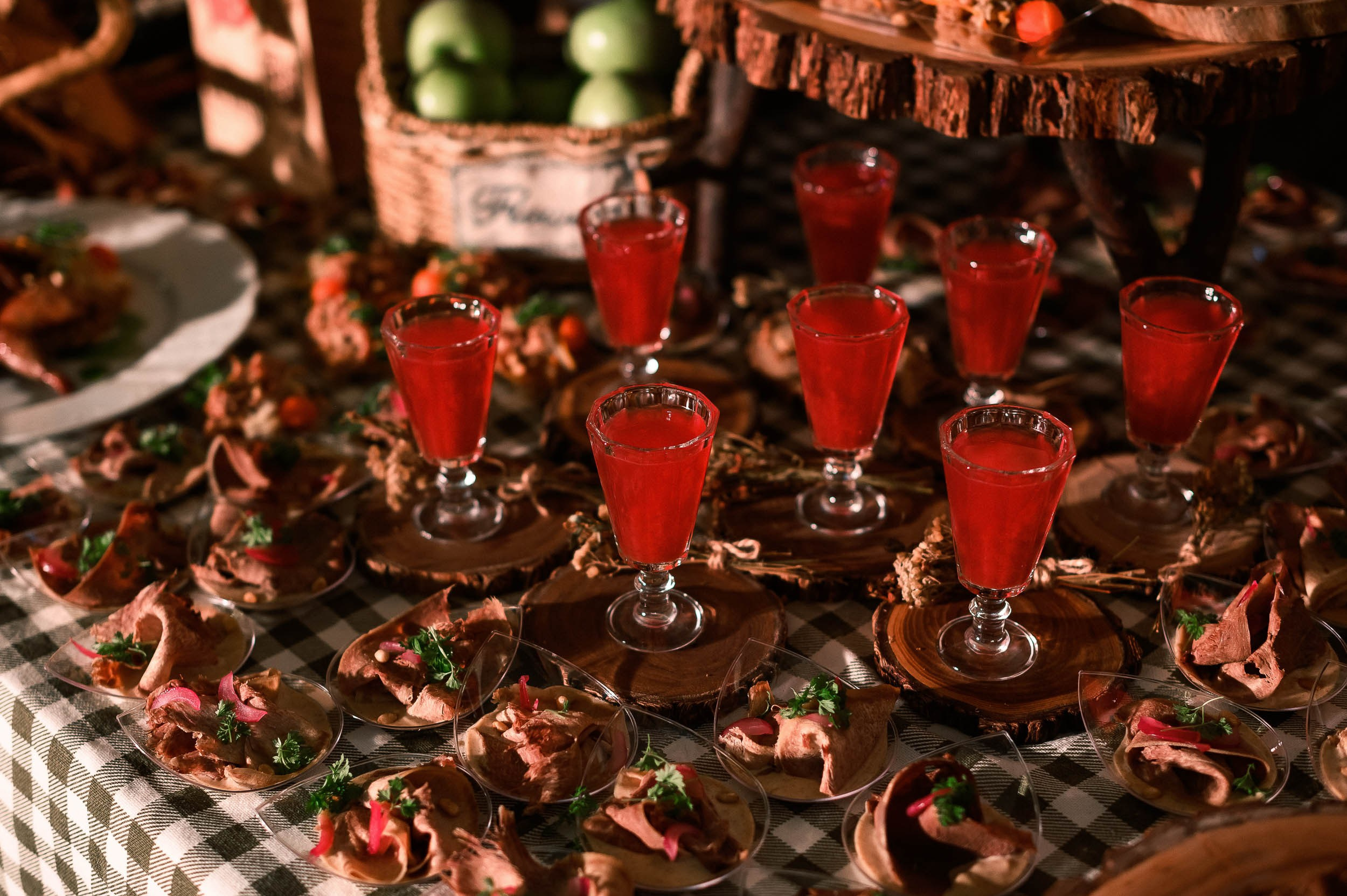 Сибирь на вкус 2025. Евгений Нисковских — свадебный и репортажный фотограф в Тюмени