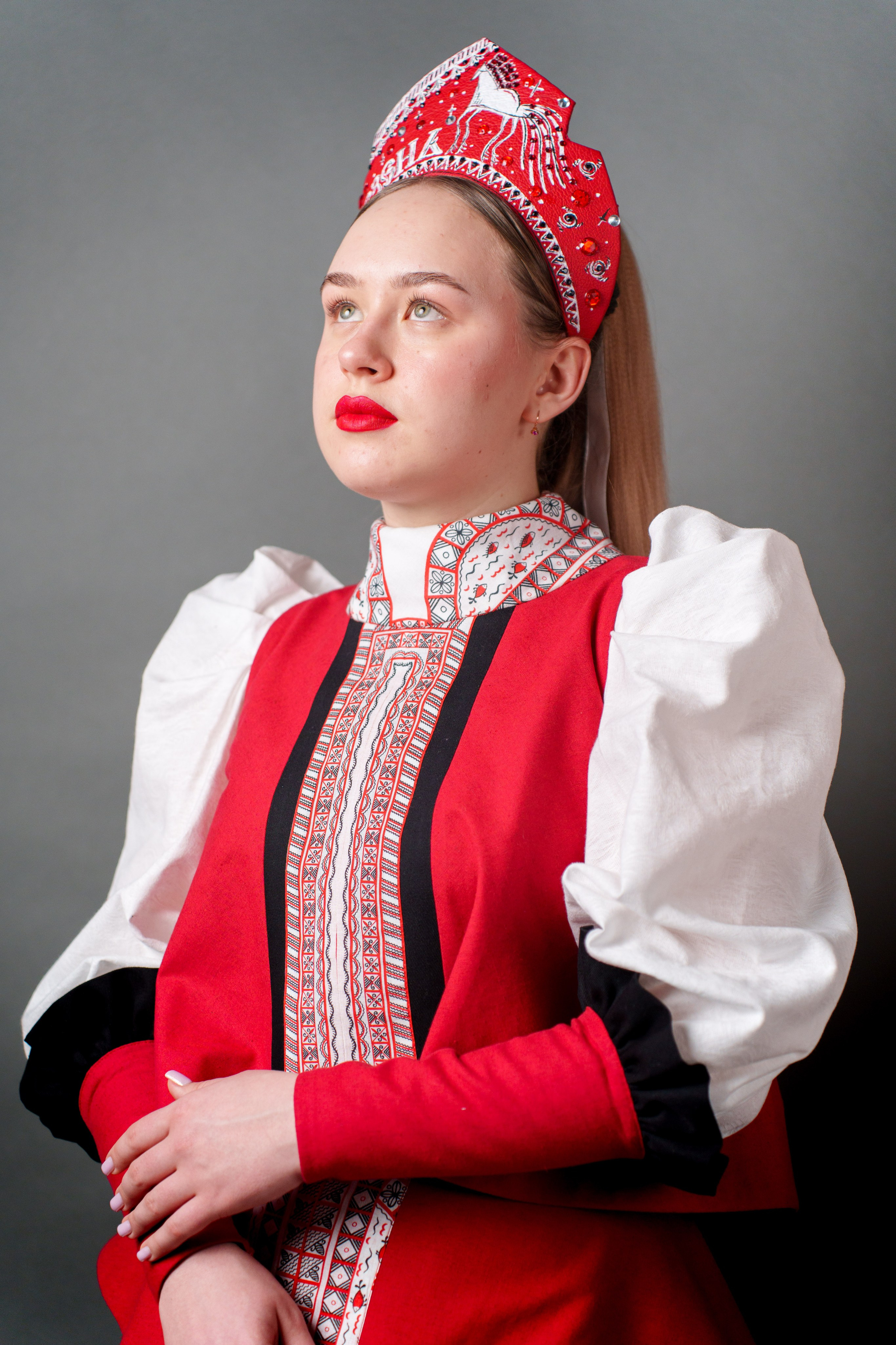 Коллекция одежды Елены Мошкиной «Мезень». Фотограф в Санкт-Петербурге Ибрагимова Алина