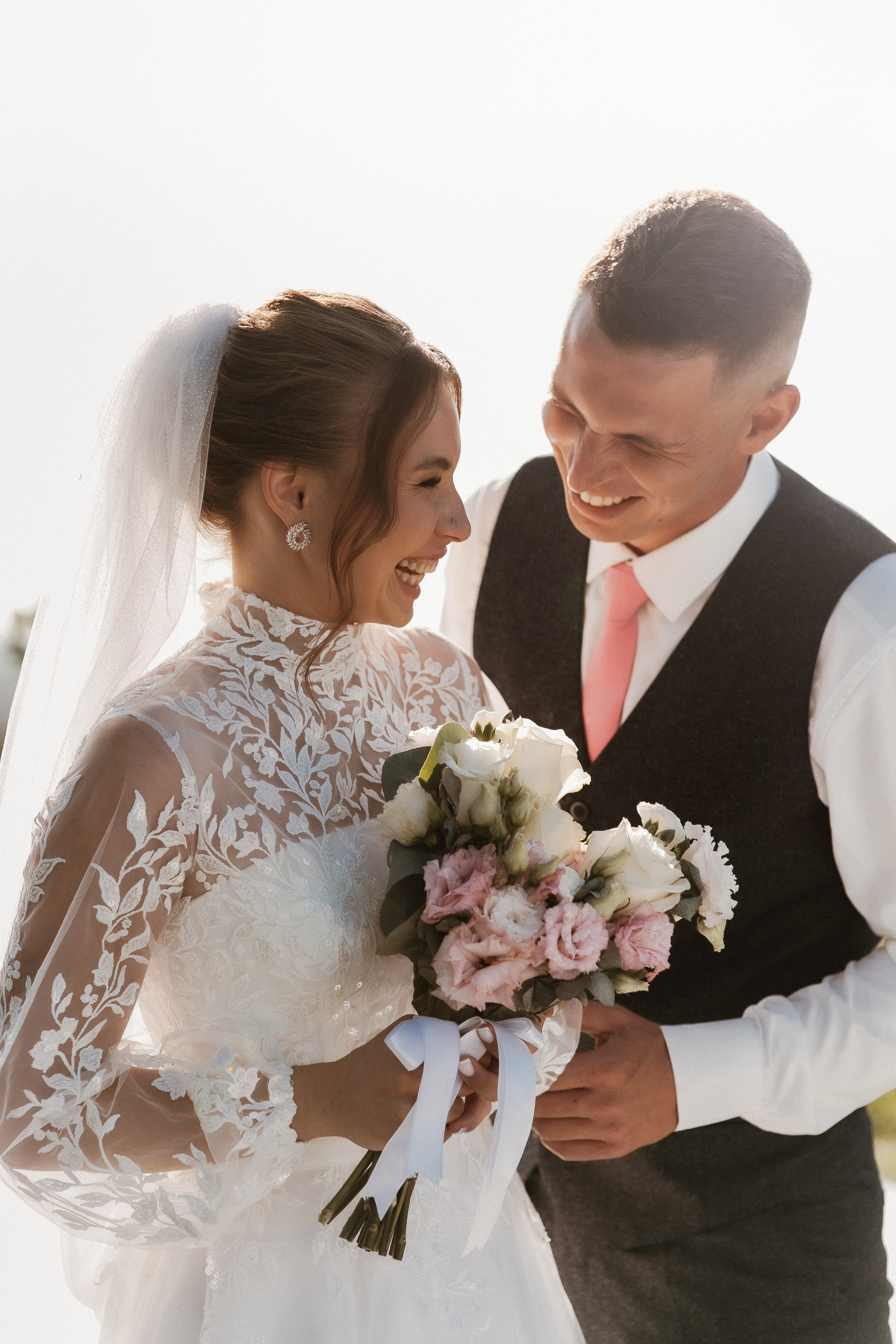 Выездная регистрация свадьбы влюбленных. Свадебный и репортажный фотограф в Ярославле и Санкт-Петербурге Роман Микрюков