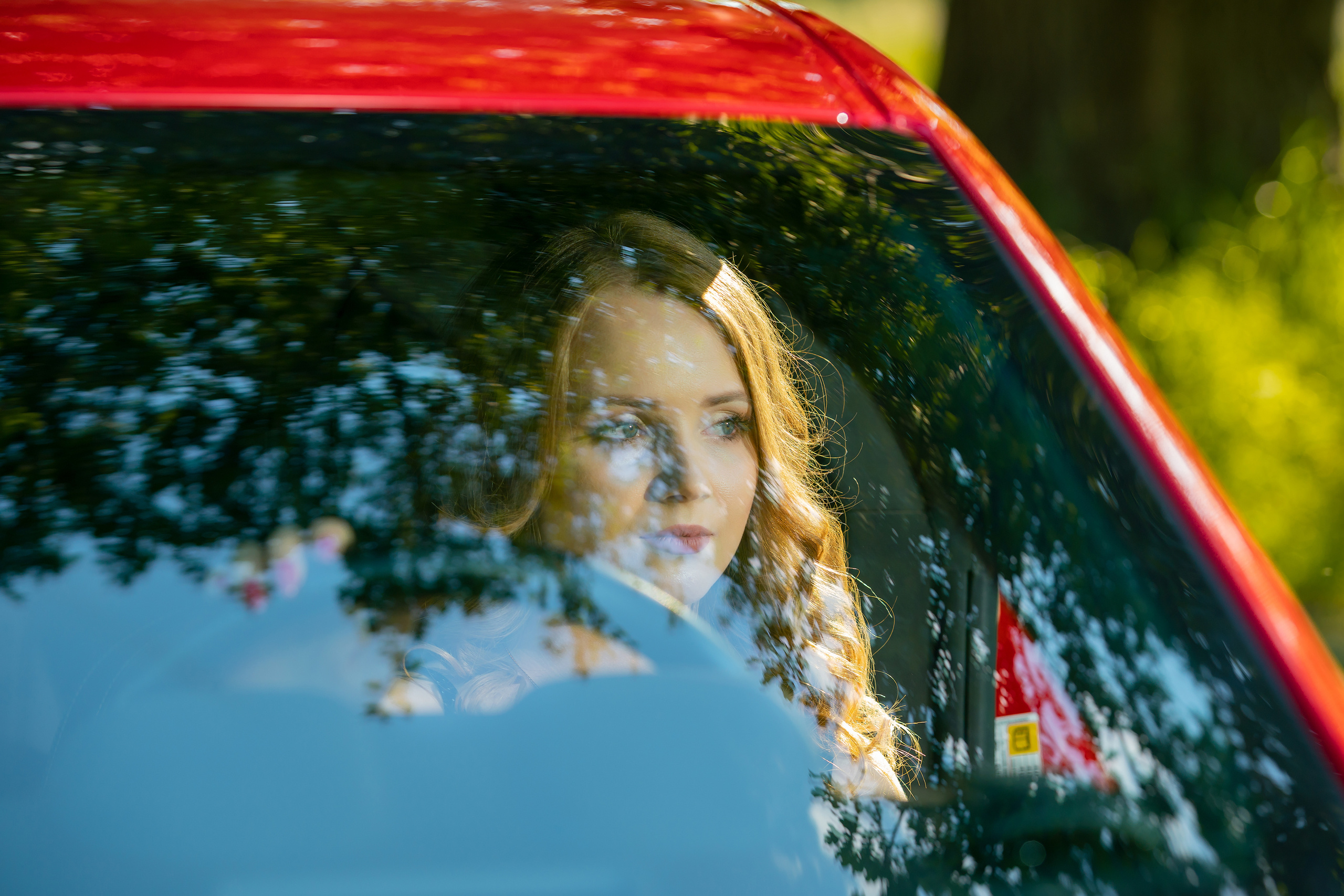 Юля и авто. Фотограф Павел Шрайбикус