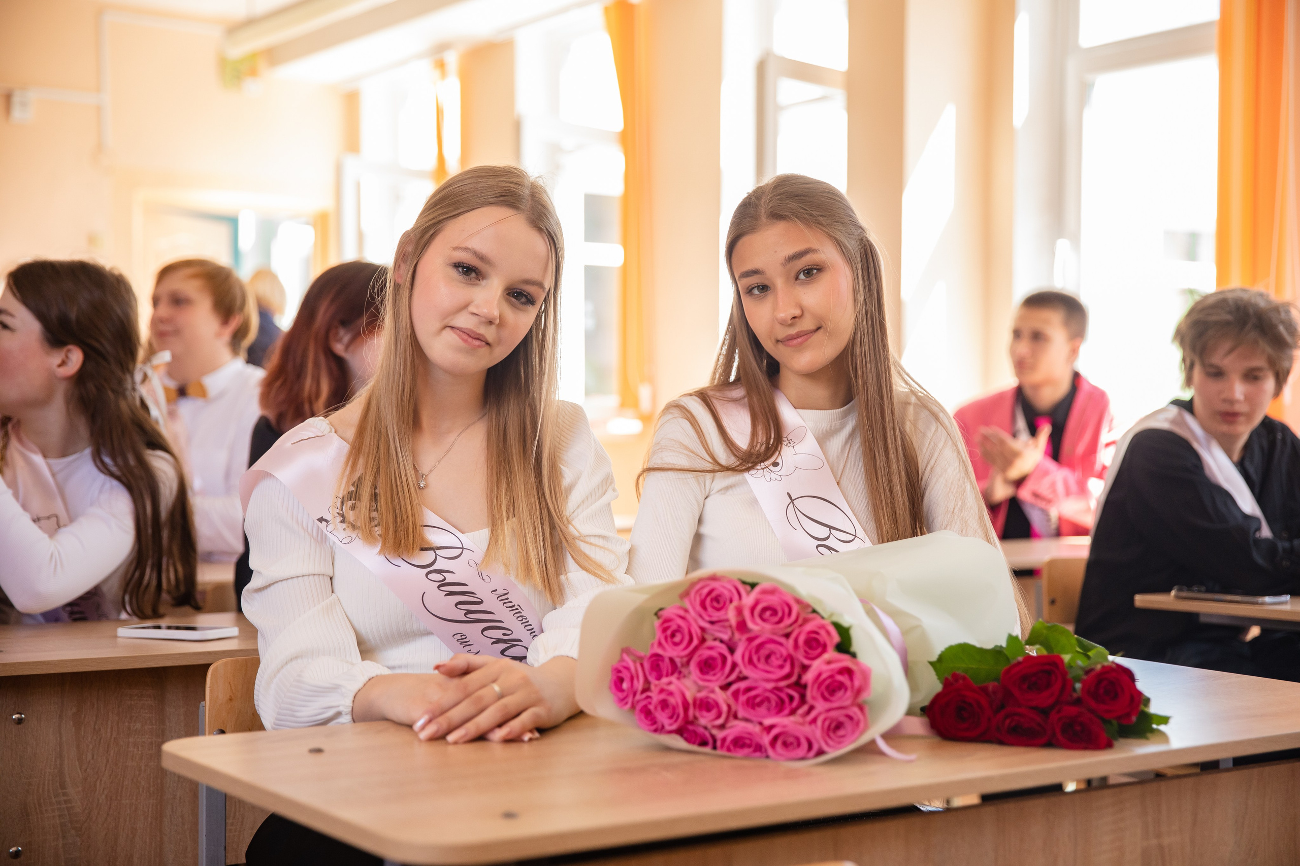 Последний Звонок 2024. Репортажный фотограф Минск ❘ Костецкий Илья ❘ Беларусь