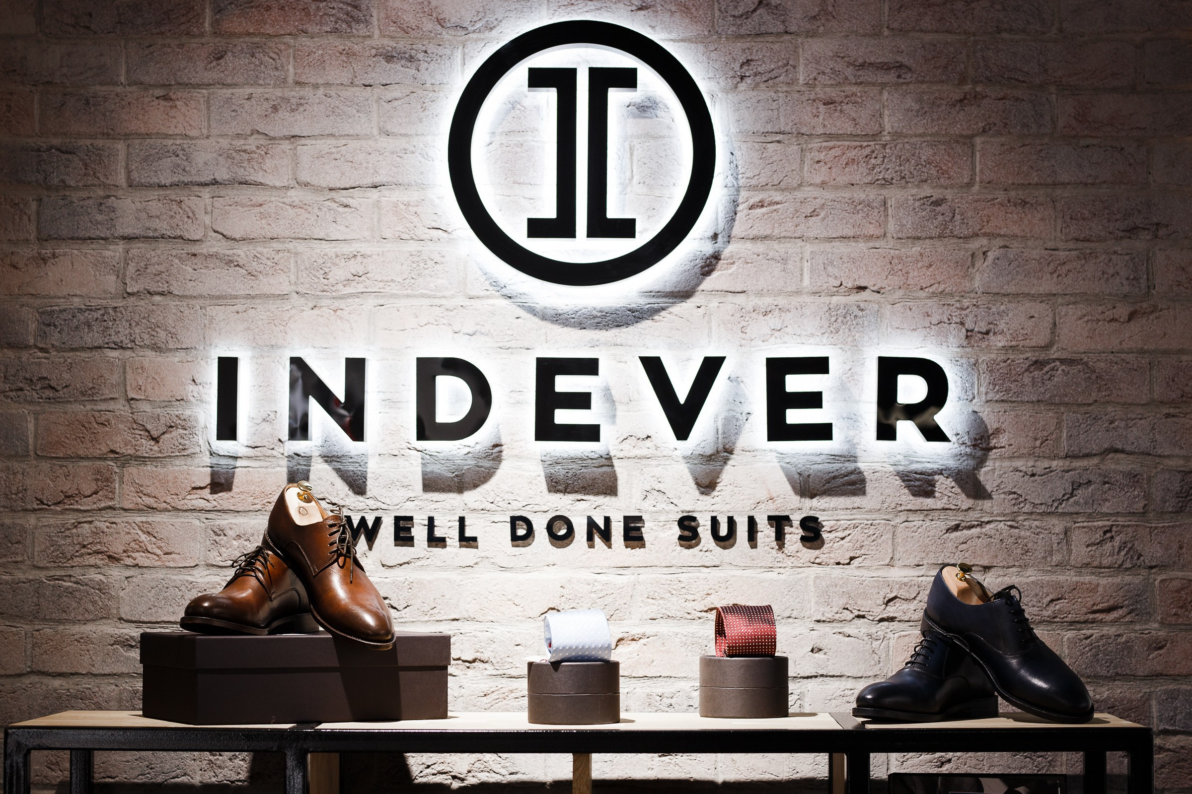 Indever магазин, ателье по пошиву мужской одежды. Алена Русских — фотограф и графический дизайнер в Ростове-на-дону