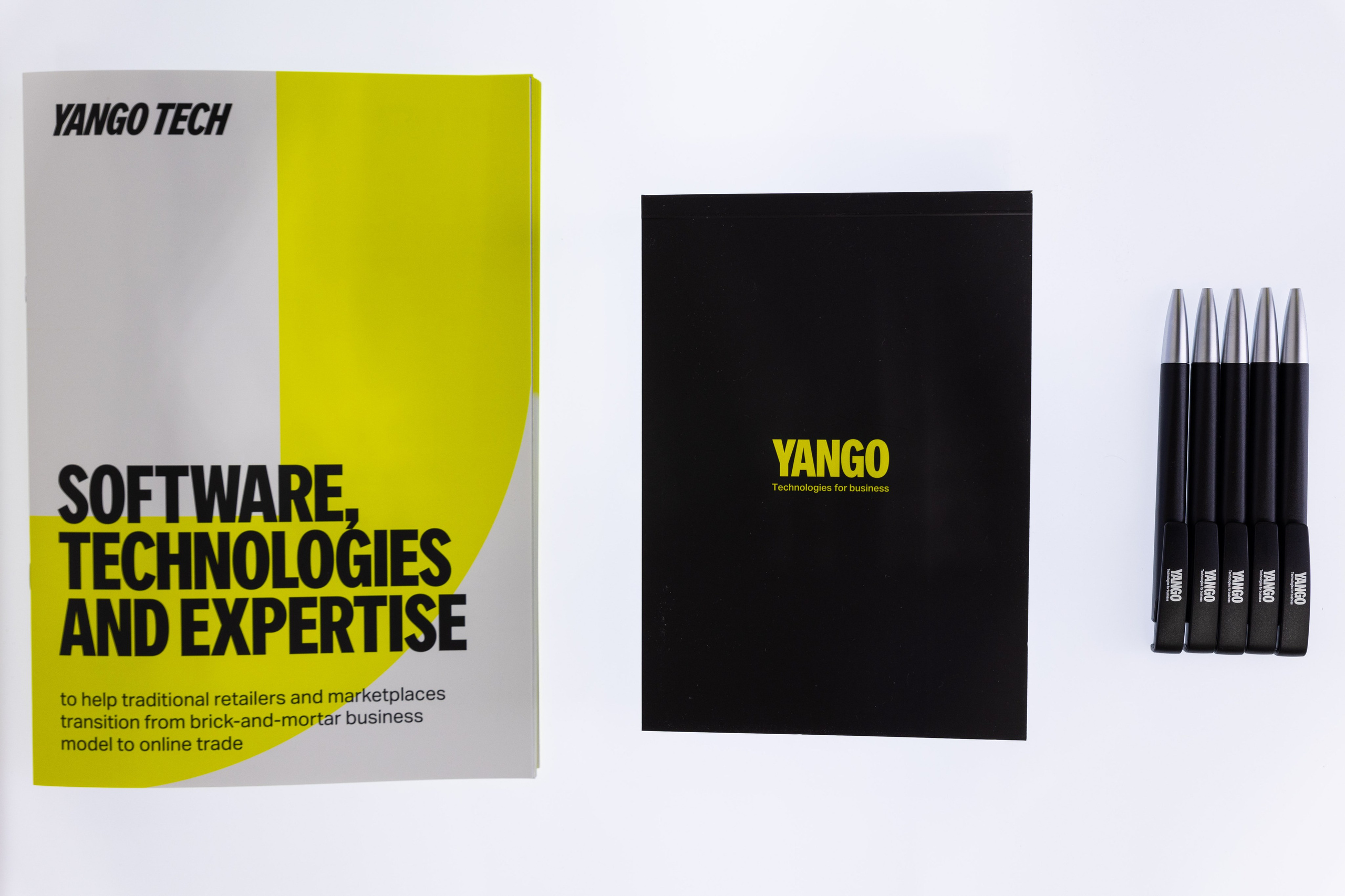 Conferences and expo photoshoot. Professional event photographer Ruslan Davletberdin