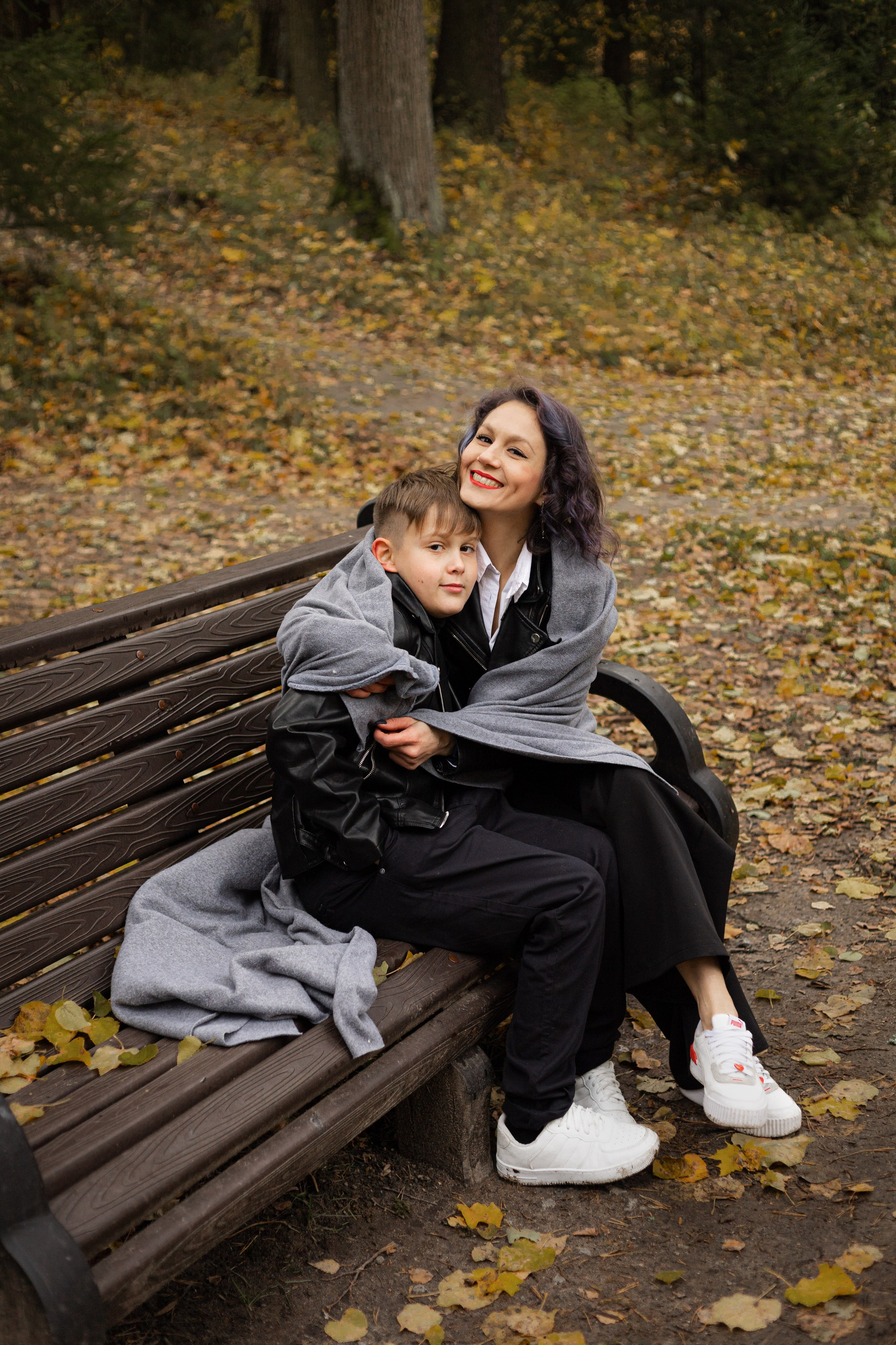 Катя и Вася. Фотосессия на Хэллоуин в парке. Семейный и детский фотограф в Санкт-Петербурге Павлова Елена