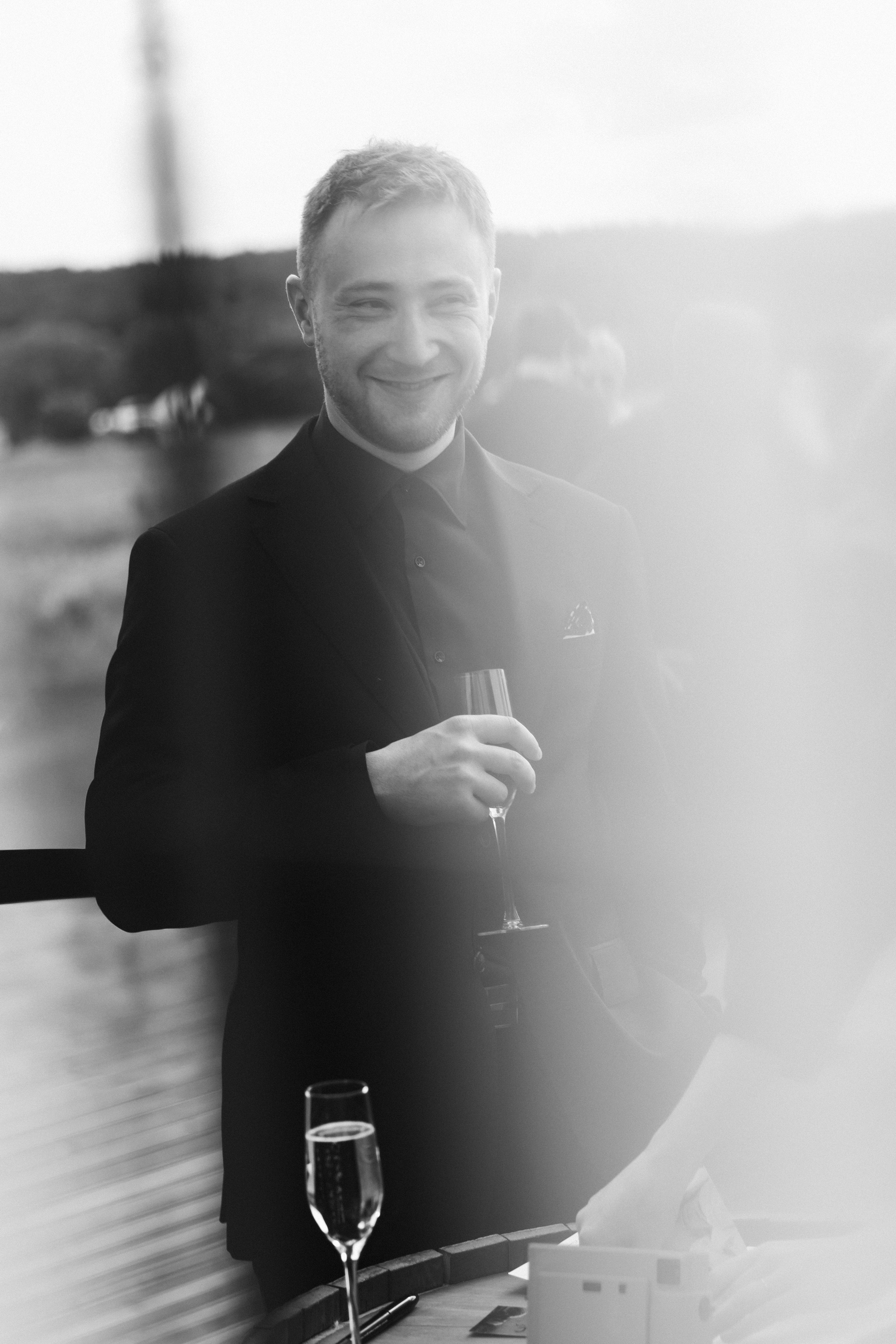 @avtors.agency. Свадебный и репортажный фотограф в Москве Владимир Сергеев | Naysaikolo