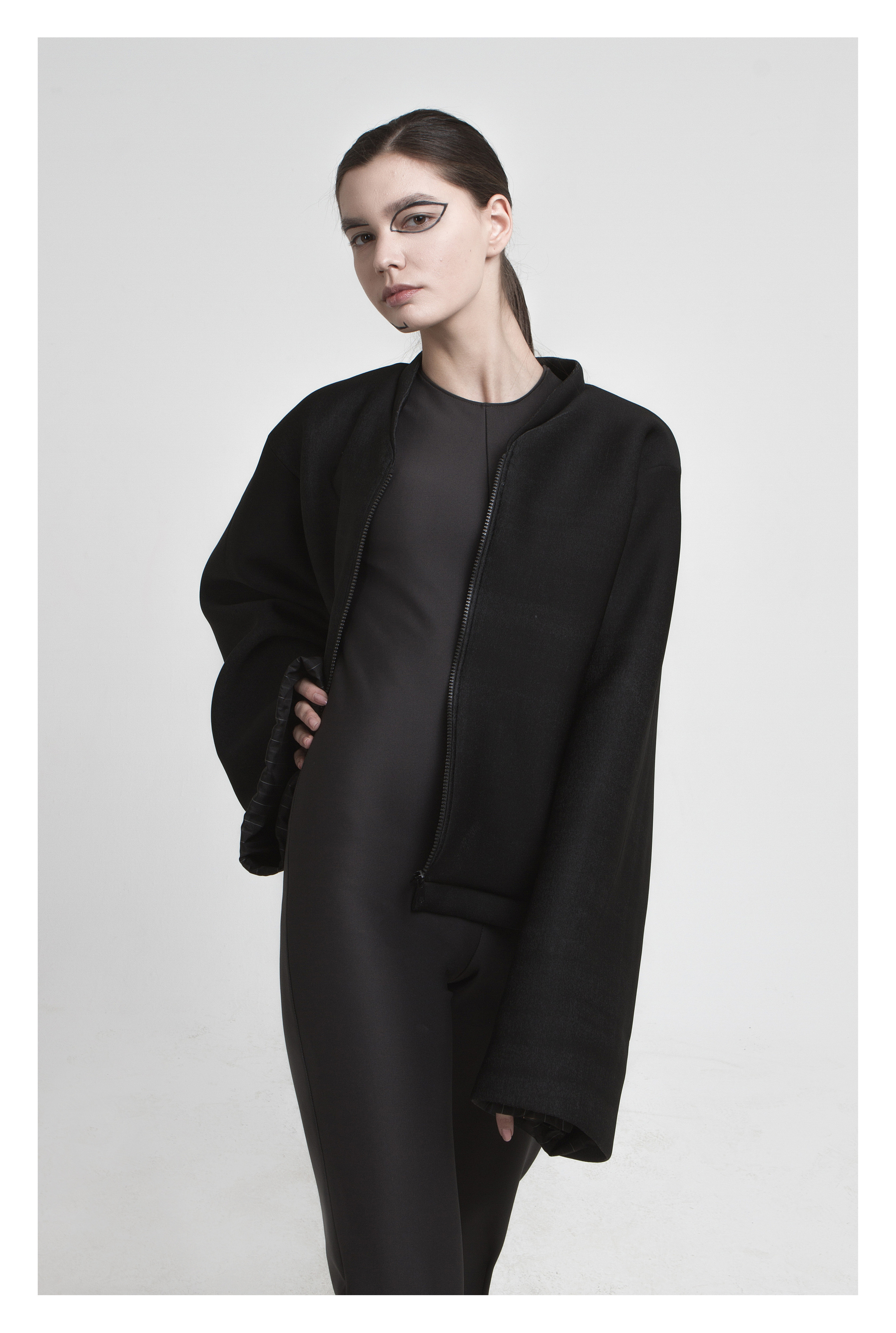 Commercial & Fashion. Commerce & art photographer