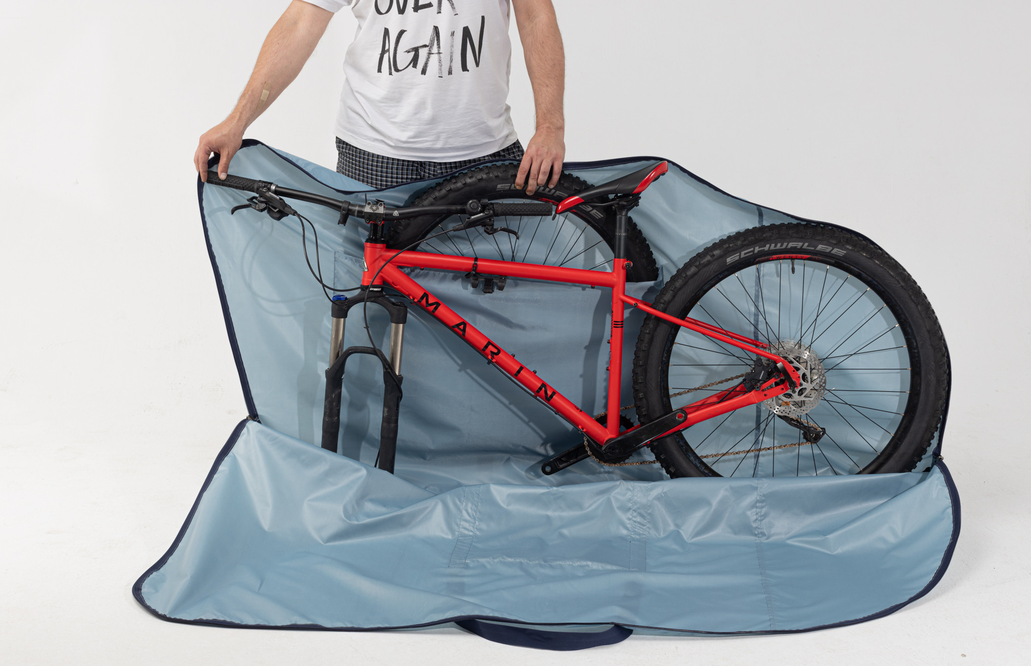 Commercial & Fashion. Commerce & art photographer