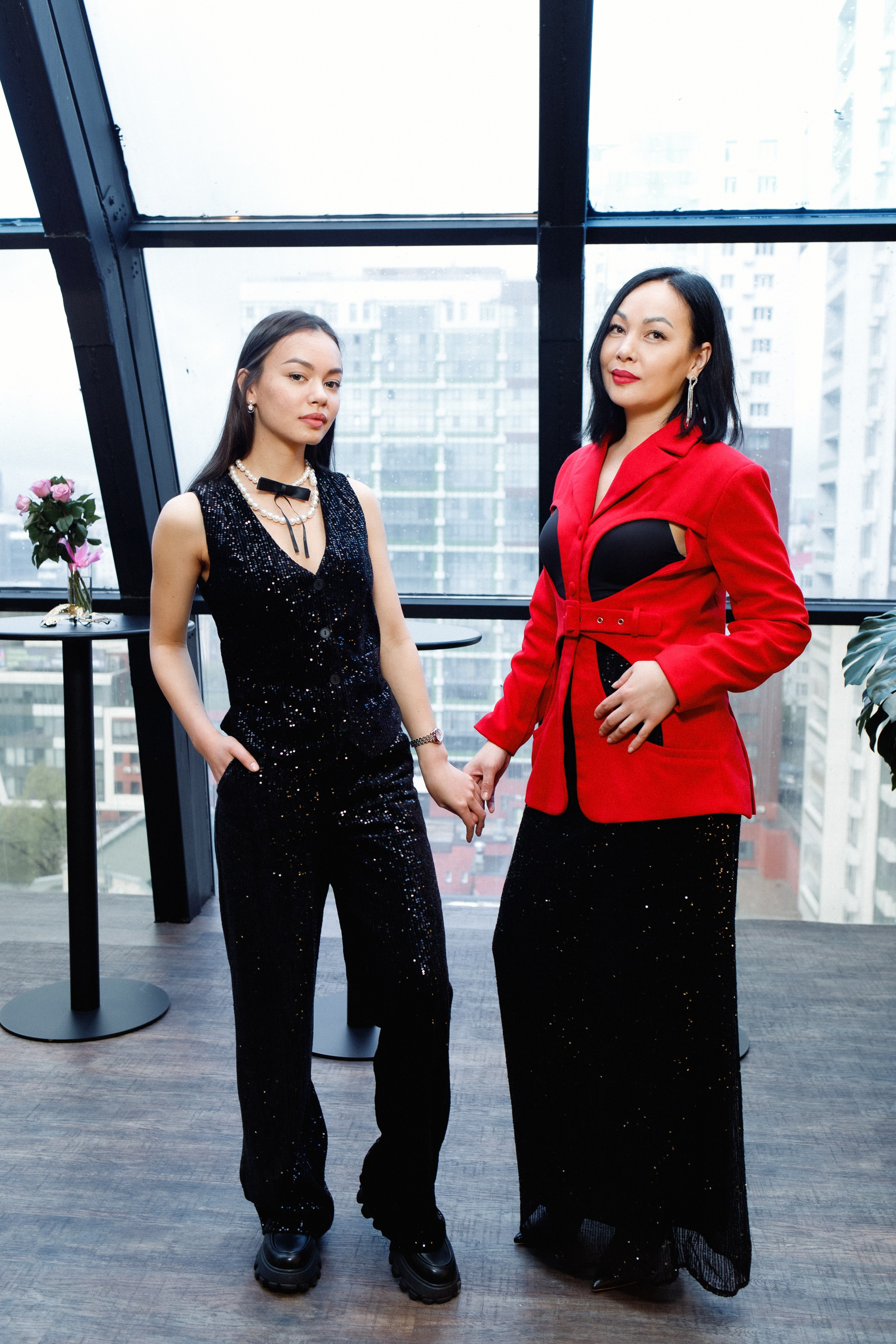 QUEEN KHV [12 ЛЕТ]. СВОИ. ФОТООТЧЕТЫ-СОБЫТИЯ-МЕСТА