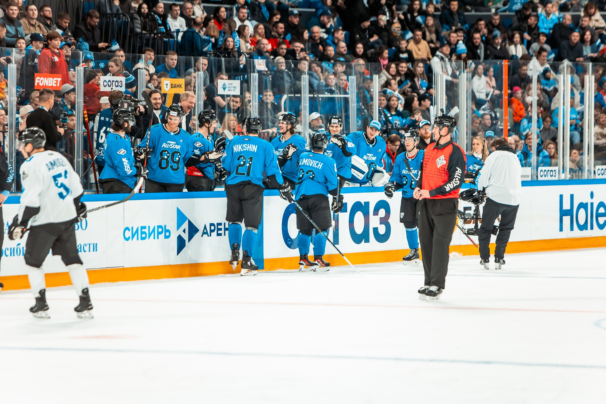 KHL All-Star 2025. Репортажный фотограф в Сочи Дмитрий Ветринский