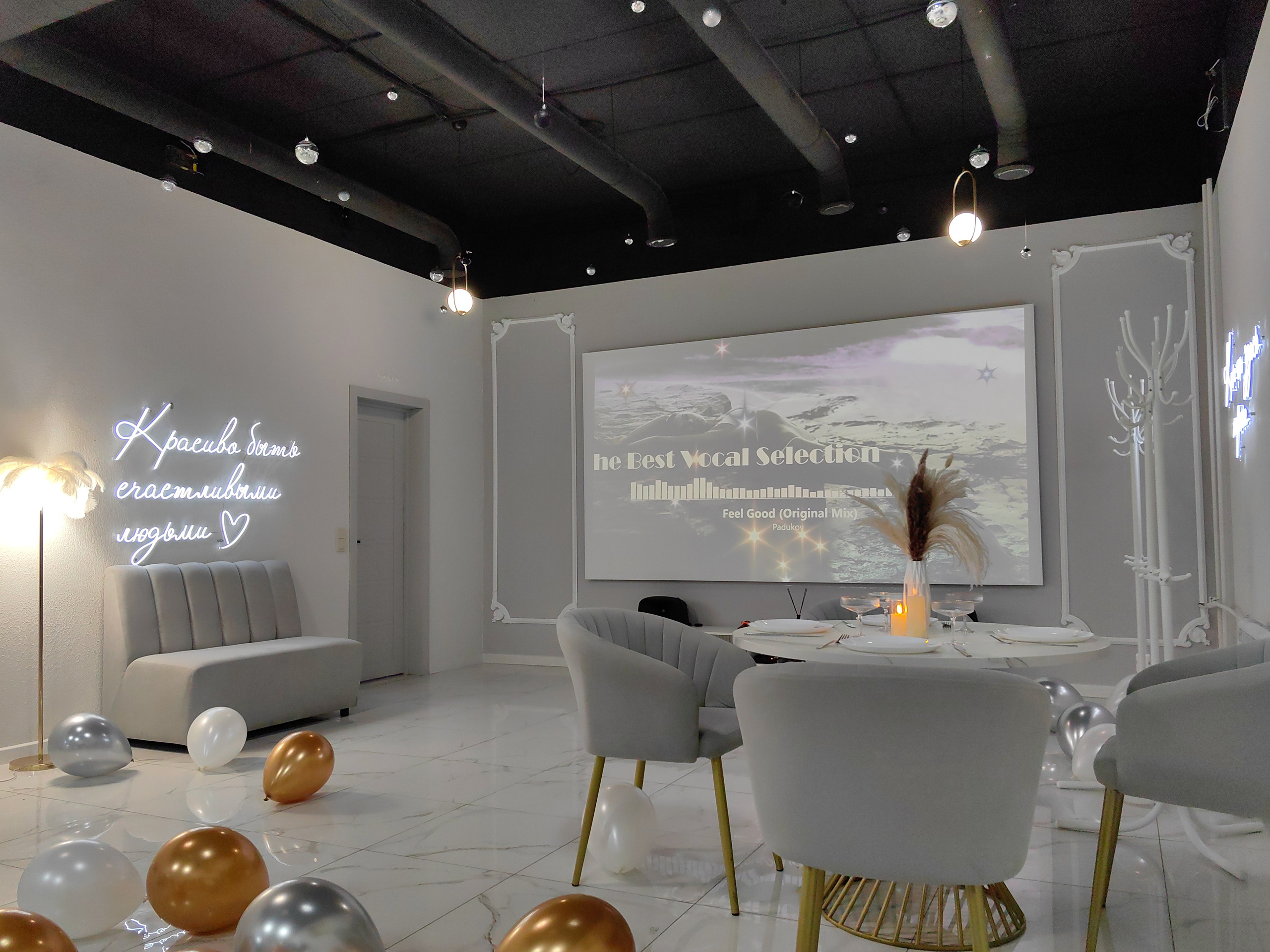 Ресторан. Интерьерный фотограф Евгений Расторгуев