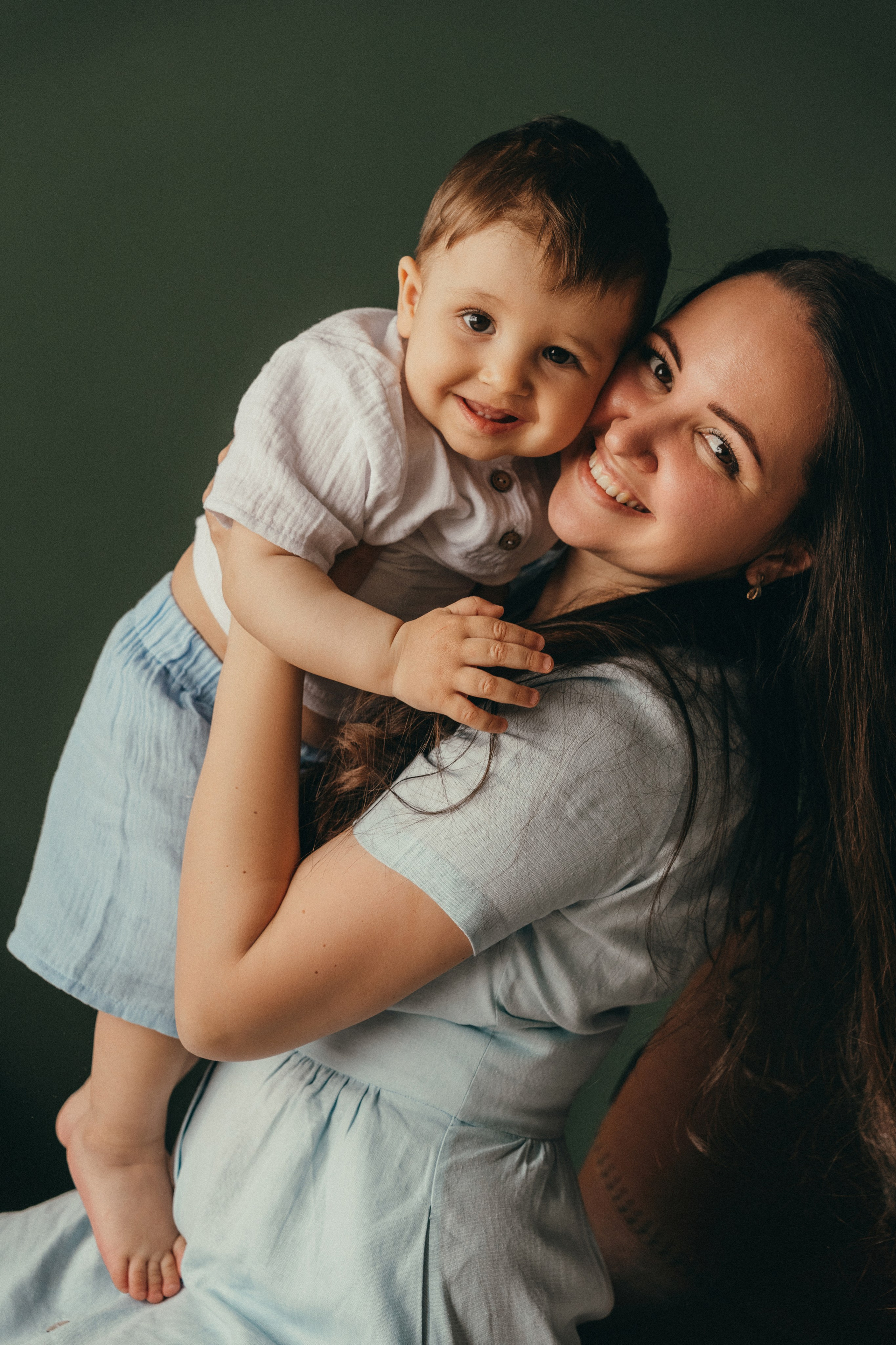 Дима, Настя, Макар и Серофим. Семейный фотограф • Домашние съемки в Нижнем Новгороде