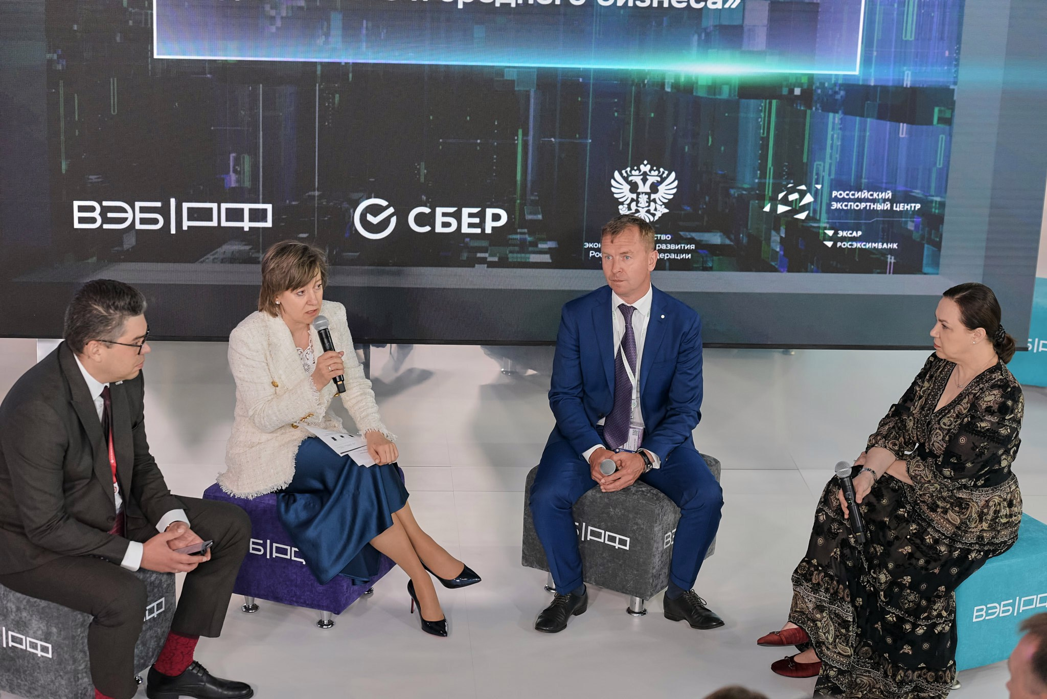 ПМЭФ-2024. Иван Ступа, репортажный фотограф в Санкт-Петербурге и Ленинградской области