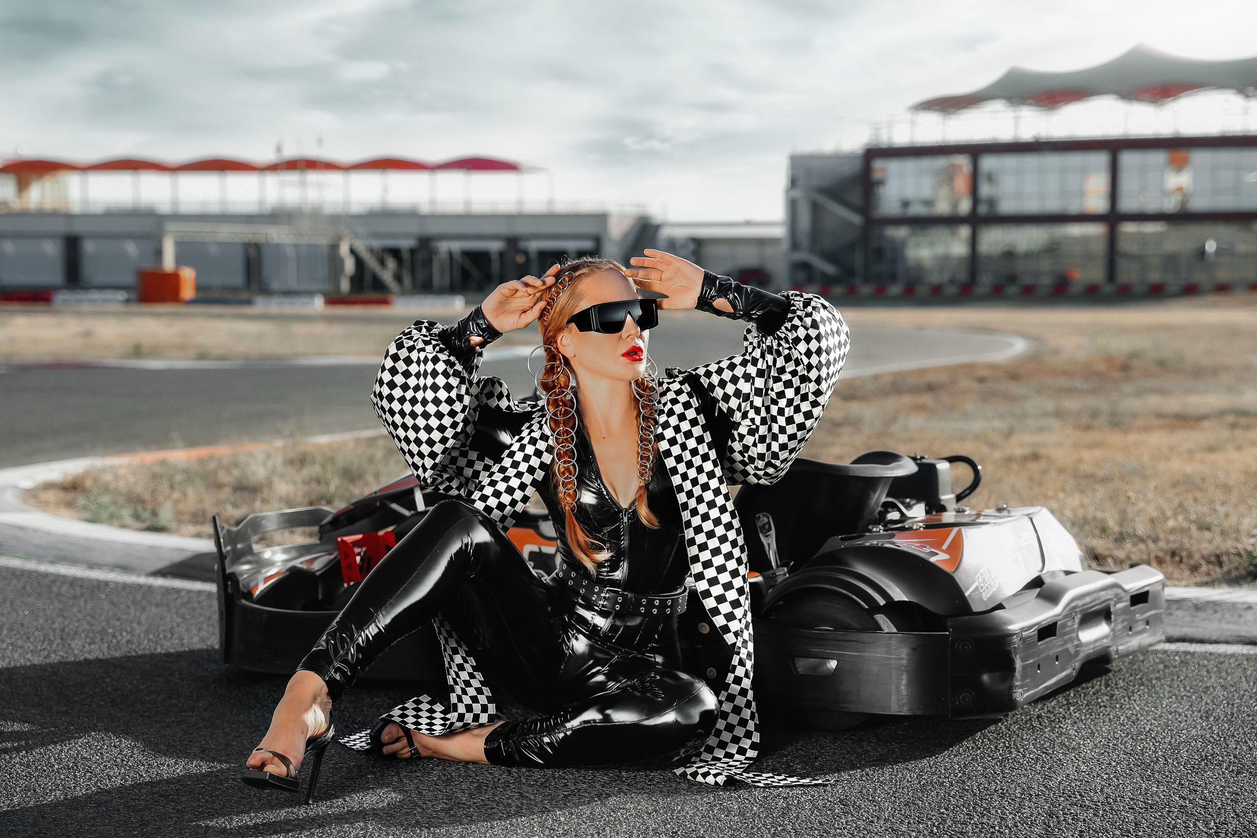 IRINA Международный Гоночный Комплекс «Crimea GRAND PRIX». Свадебный фотограф в Евпатории и в Крыму, Love story, женский портрет