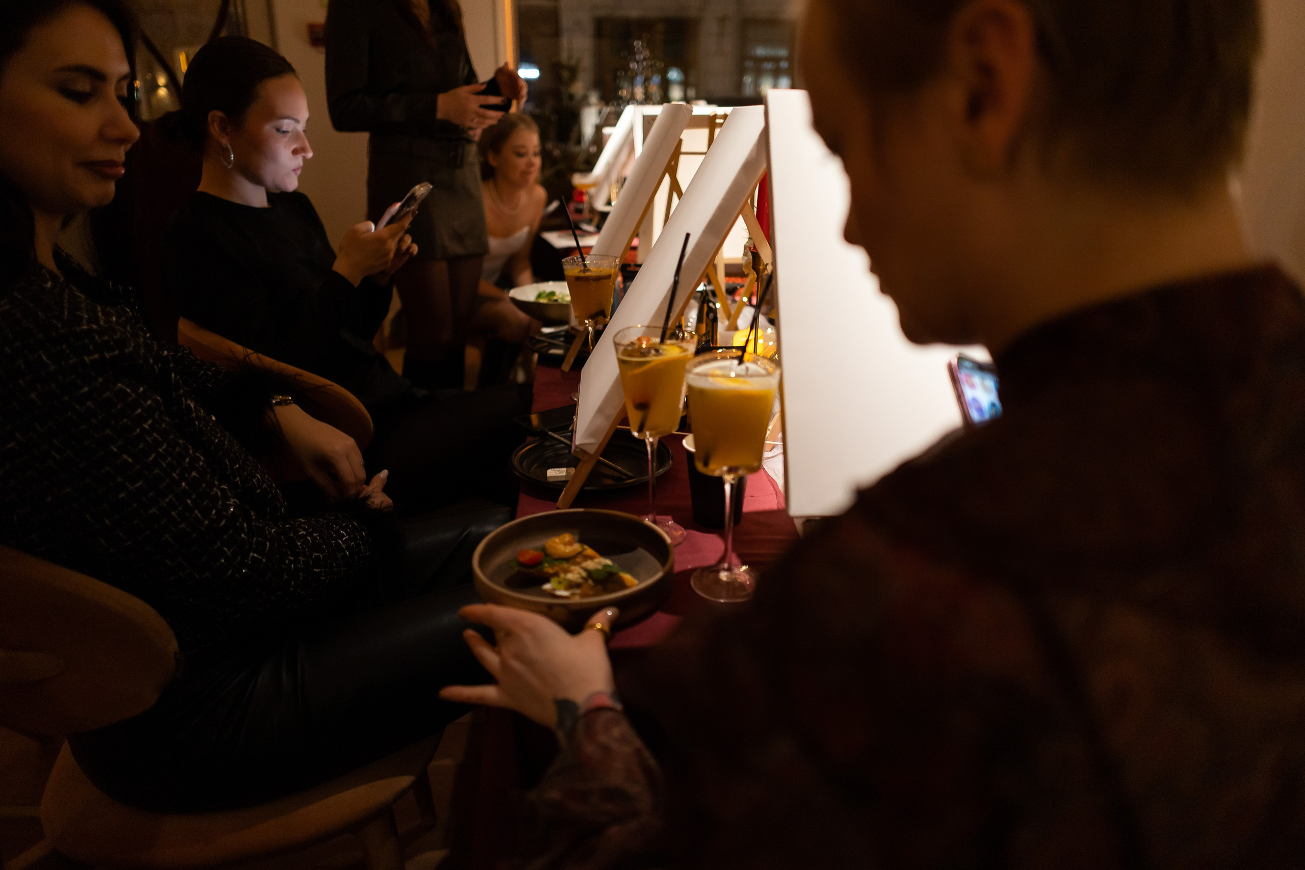 Арт вечер в Коза Тапас. Фотограф в Самаре и Самарской области Констанция