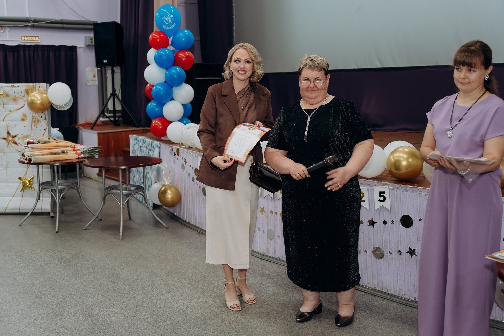 Фотосъемка школьного выпускного для 11 класса. Свадебный и репортажный фотограф в Ярославле Евгений Сальников