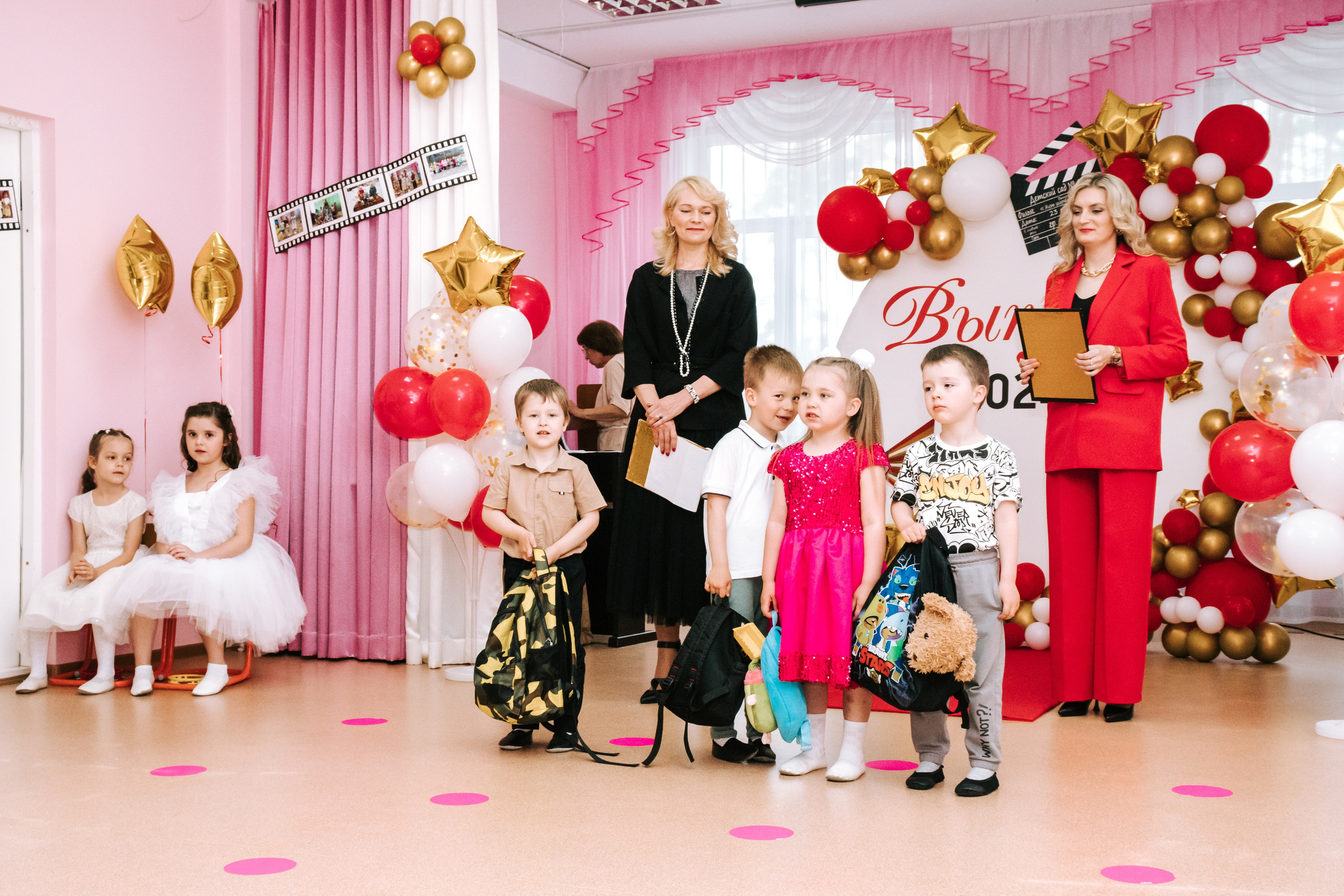 Фотограф на выпускной Детского сада Томск. Фотограф в Томске Дарья Пучкина