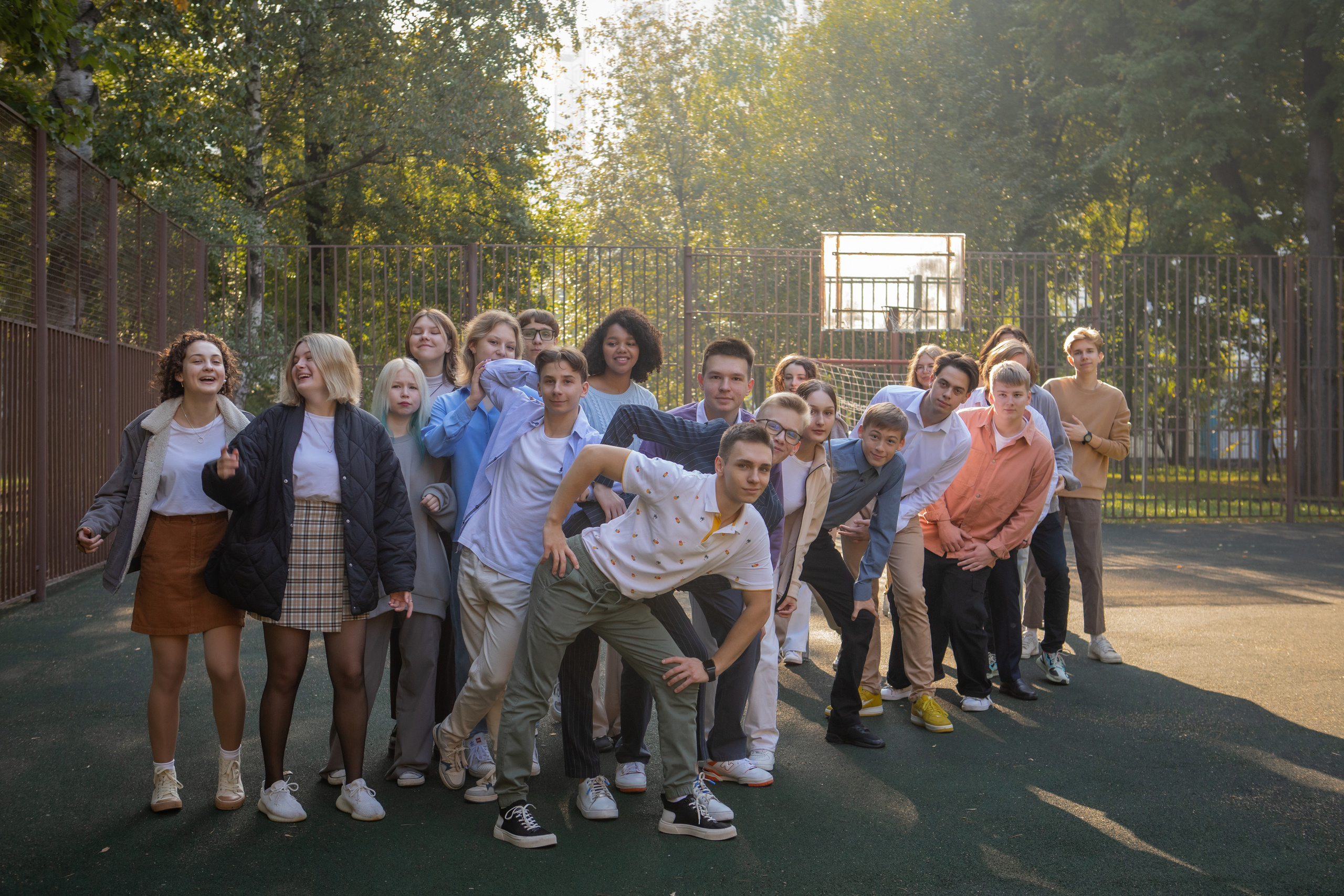 11 класс / Гимназия № 1558 имени Росалии де Кастро / г. Москва. Детский и семейный фотограф Мария Киселёва. Москва