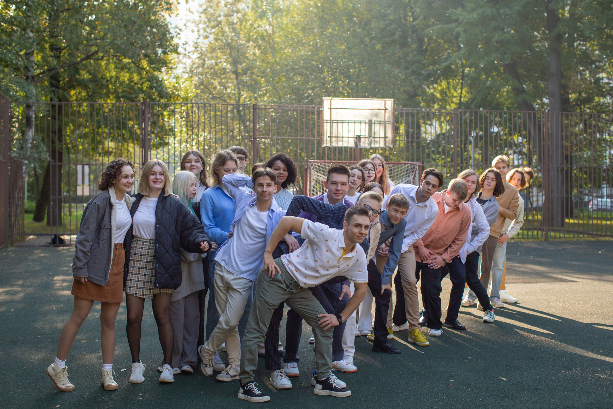 11 класс / Гимназия № 1558 имени Росалии де Кастро / г. Москва. Детский и семейный фотограф Мария Киселёва. Москва