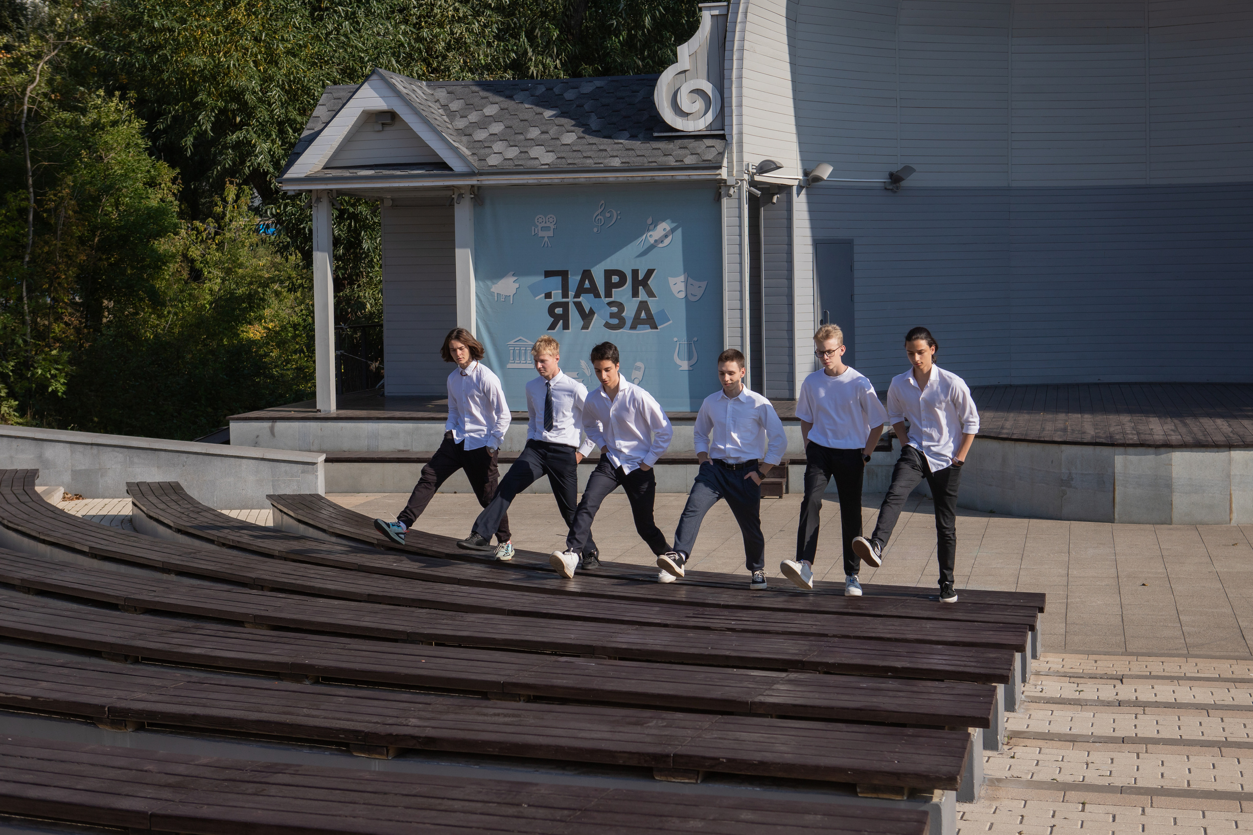 11 класс / Гимназия № 1558 имени Росалии де Кастро / г. Москва. Детский и семейный фотограф Мария Киселёва. Москва