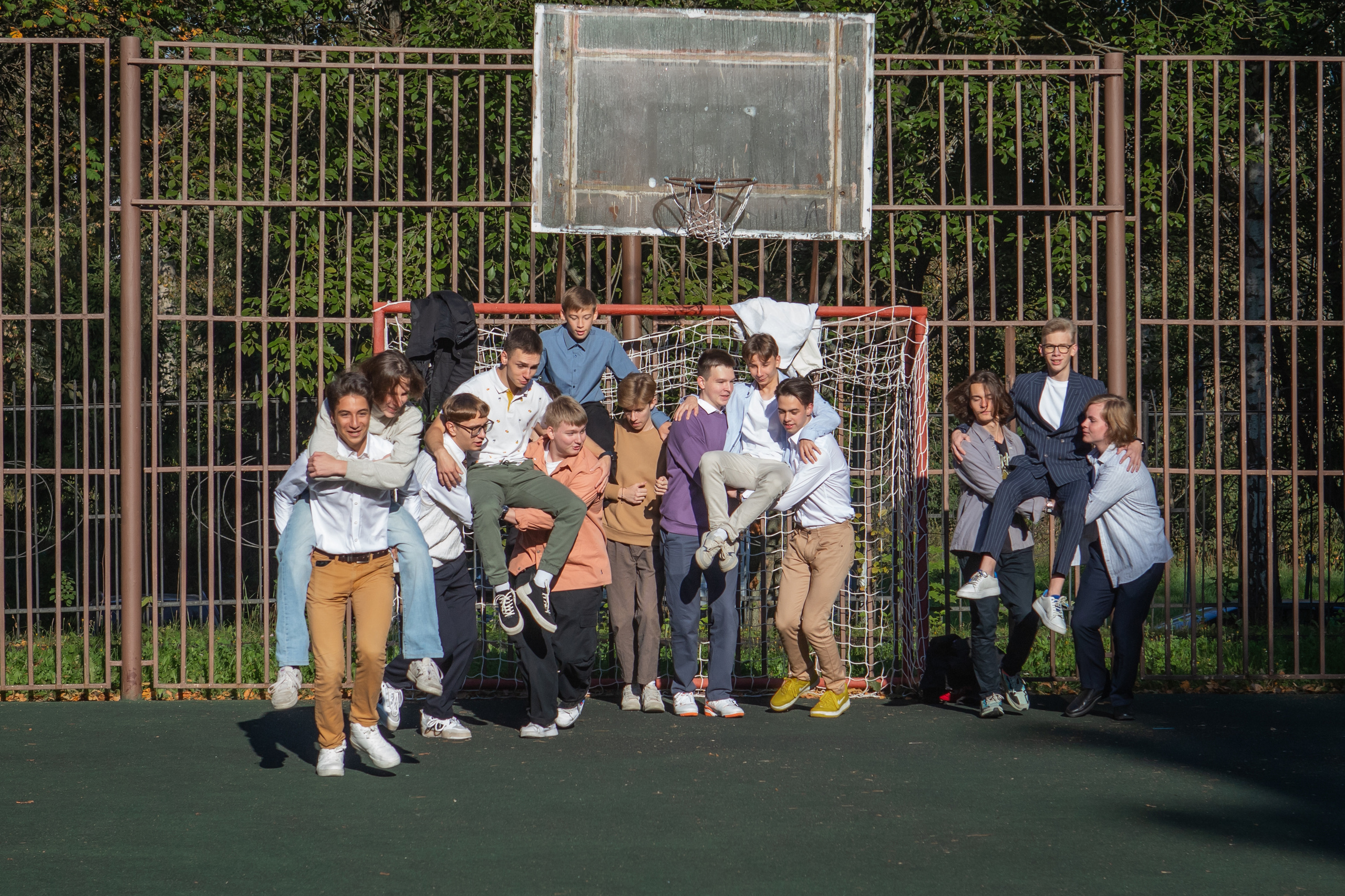 11 класс / Гимназия № 1558 имени Росалии де Кастро / г. Москва. Детский и семейный фотограф Мария Киселёва. Москва