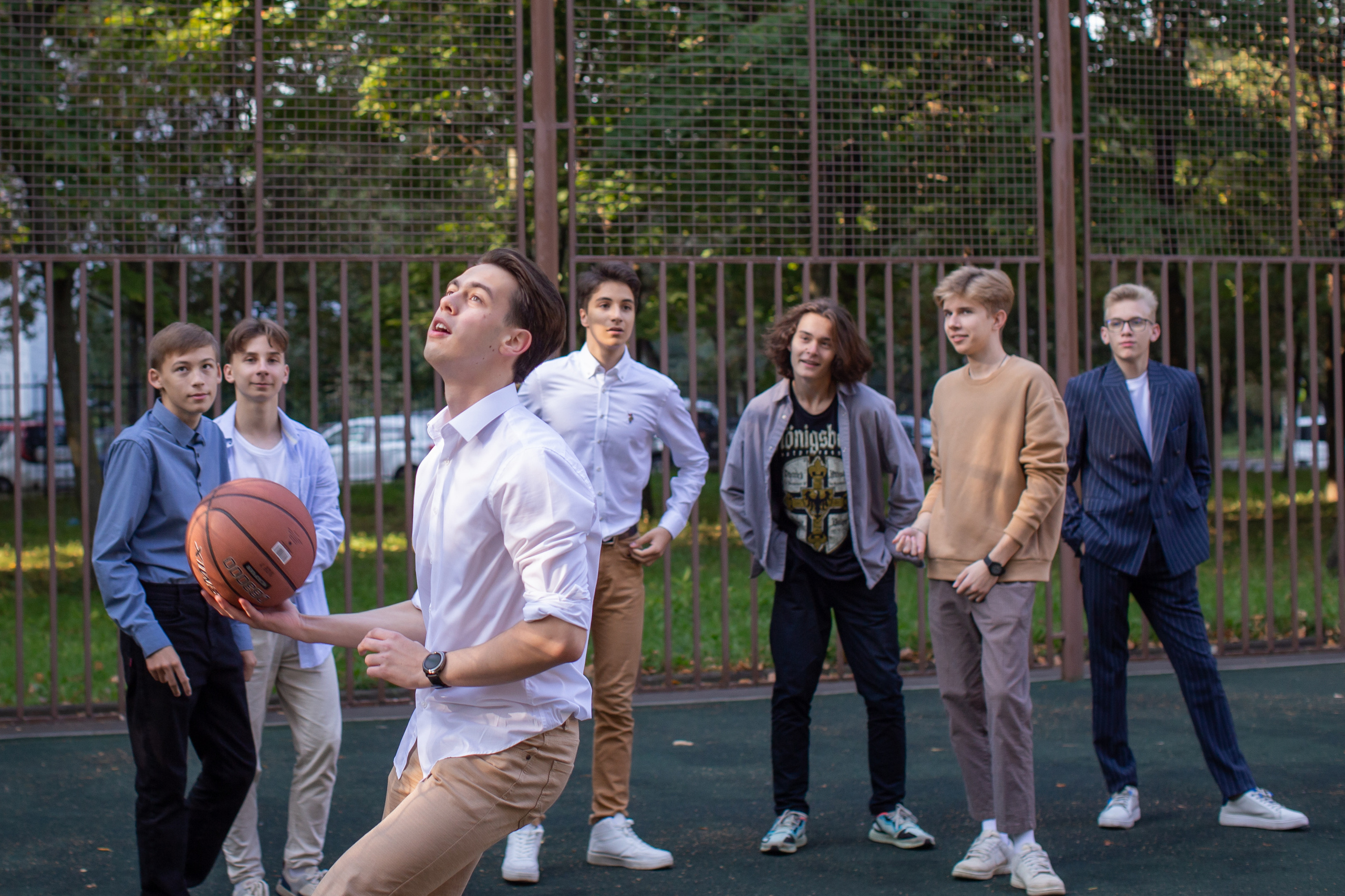 11 класс / Гимназия № 1558 имени Росалии де Кастро / г. Москва. Детский и семейный фотограф Мария Киселёва. Москва