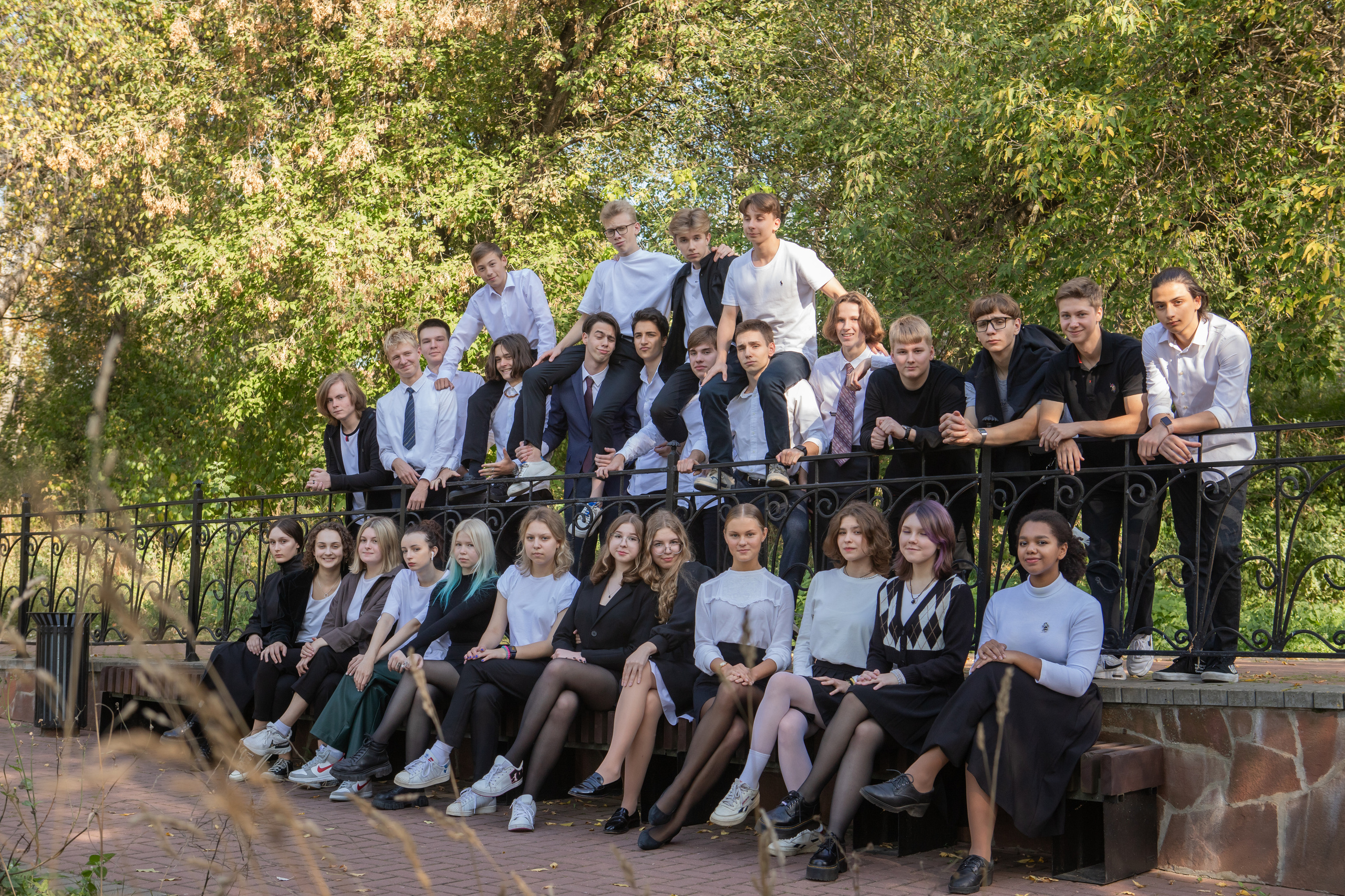 11 класс / Гимназия № 1558 имени Росалии де Кастро / г. Москва. Детский и семейный фотограф Мария Киселёва. Москва