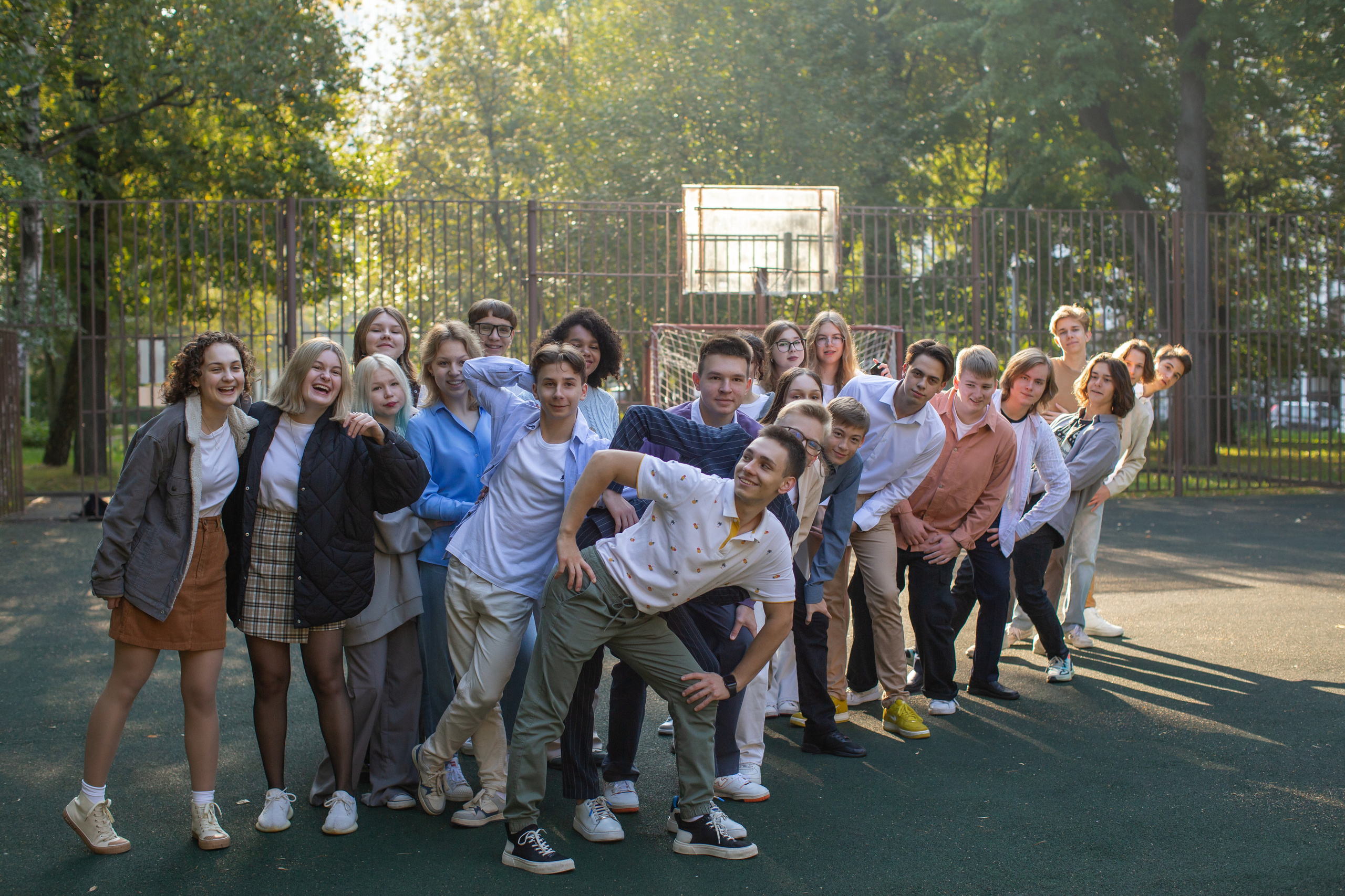 11 класс / Гимназия № 1558 имени Росалии де Кастро / г. Москва. Детский и семейный фотограф Мария Киселёва. Москва