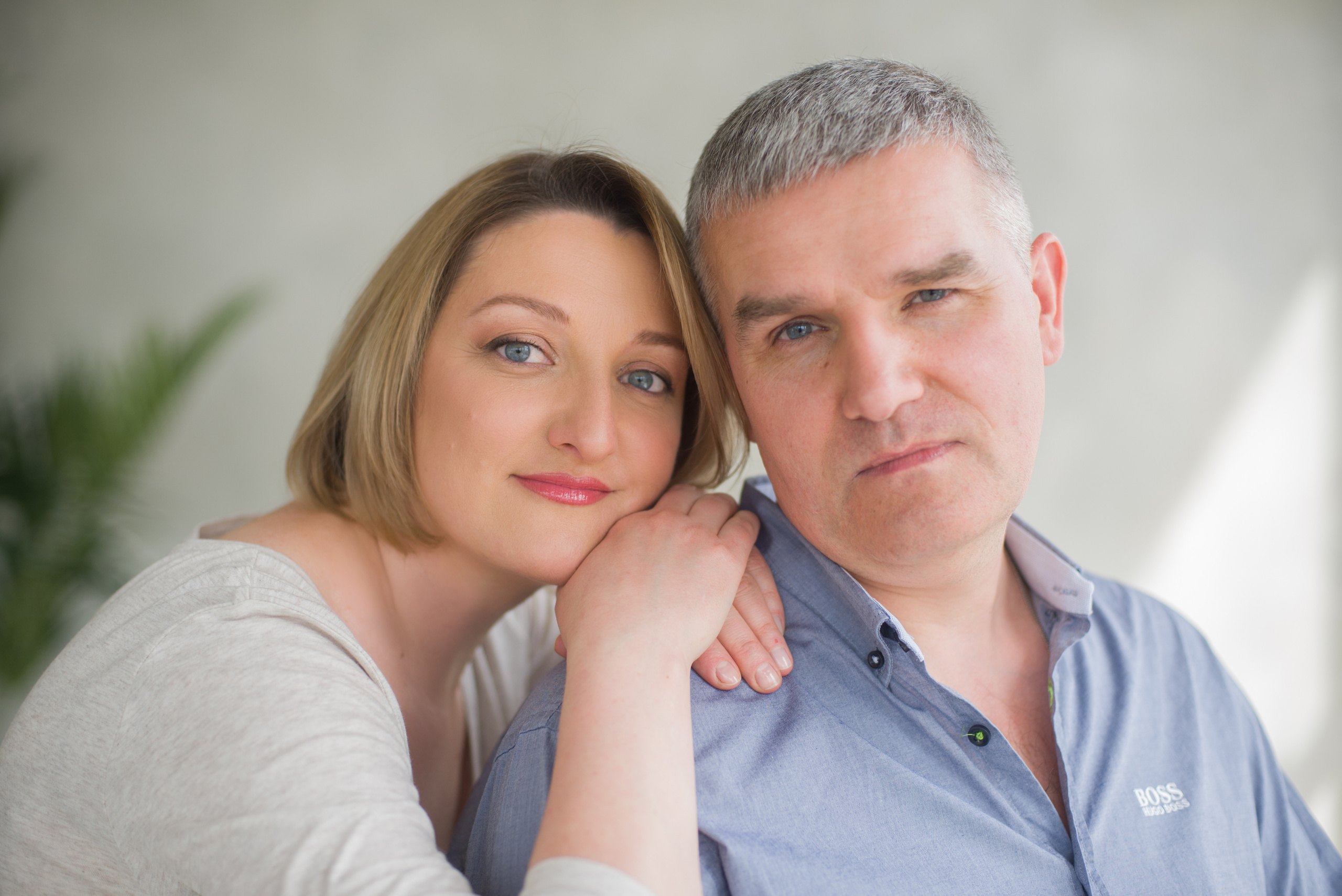 Фотосъемка большой семьи к юбилею бабушки, мамы и сестры. Портретный и семейный фотограф в Москве Стаховская Елена