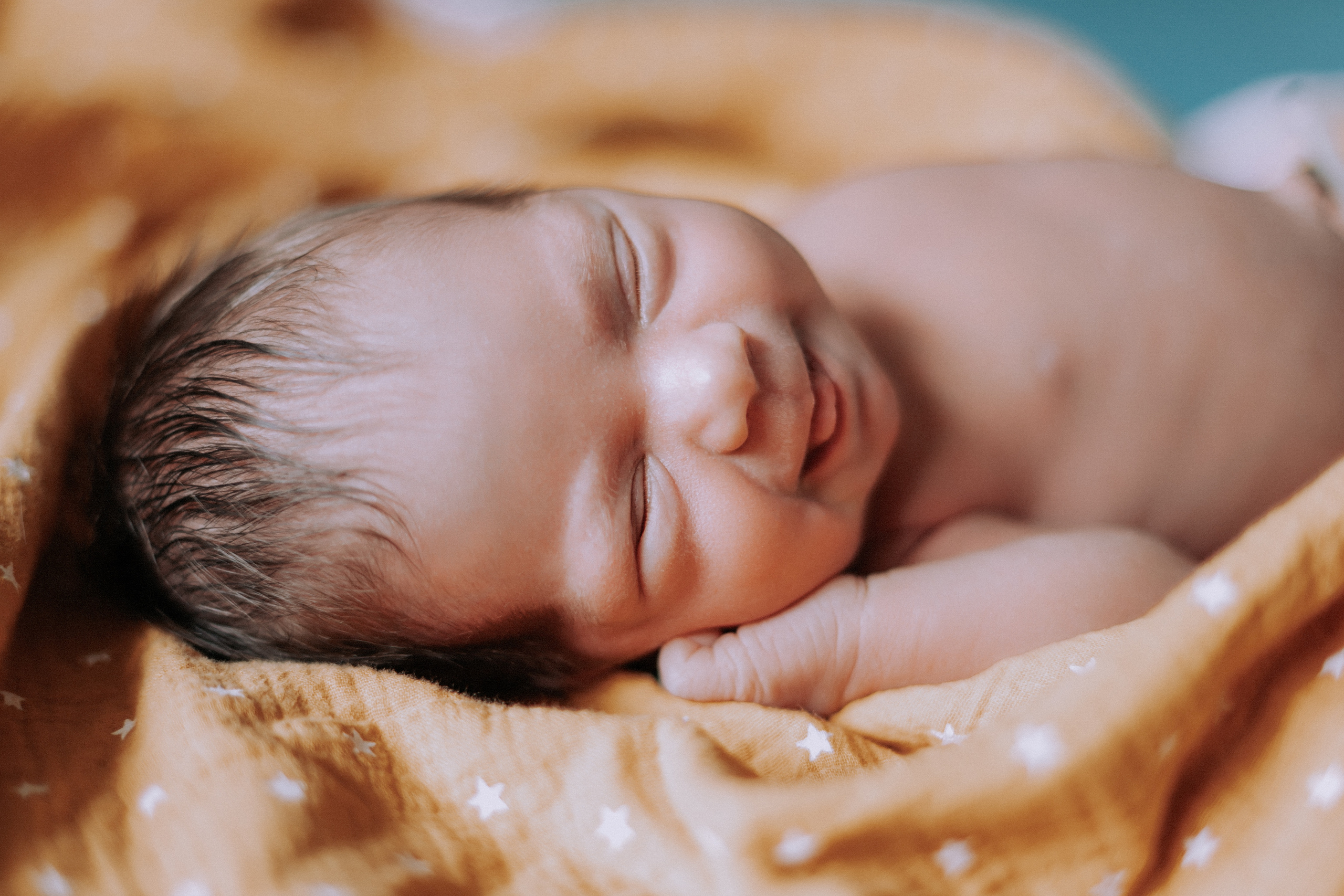 Мире 1 неделя. Фотограф в Тюмени Пушкарева Анастасия