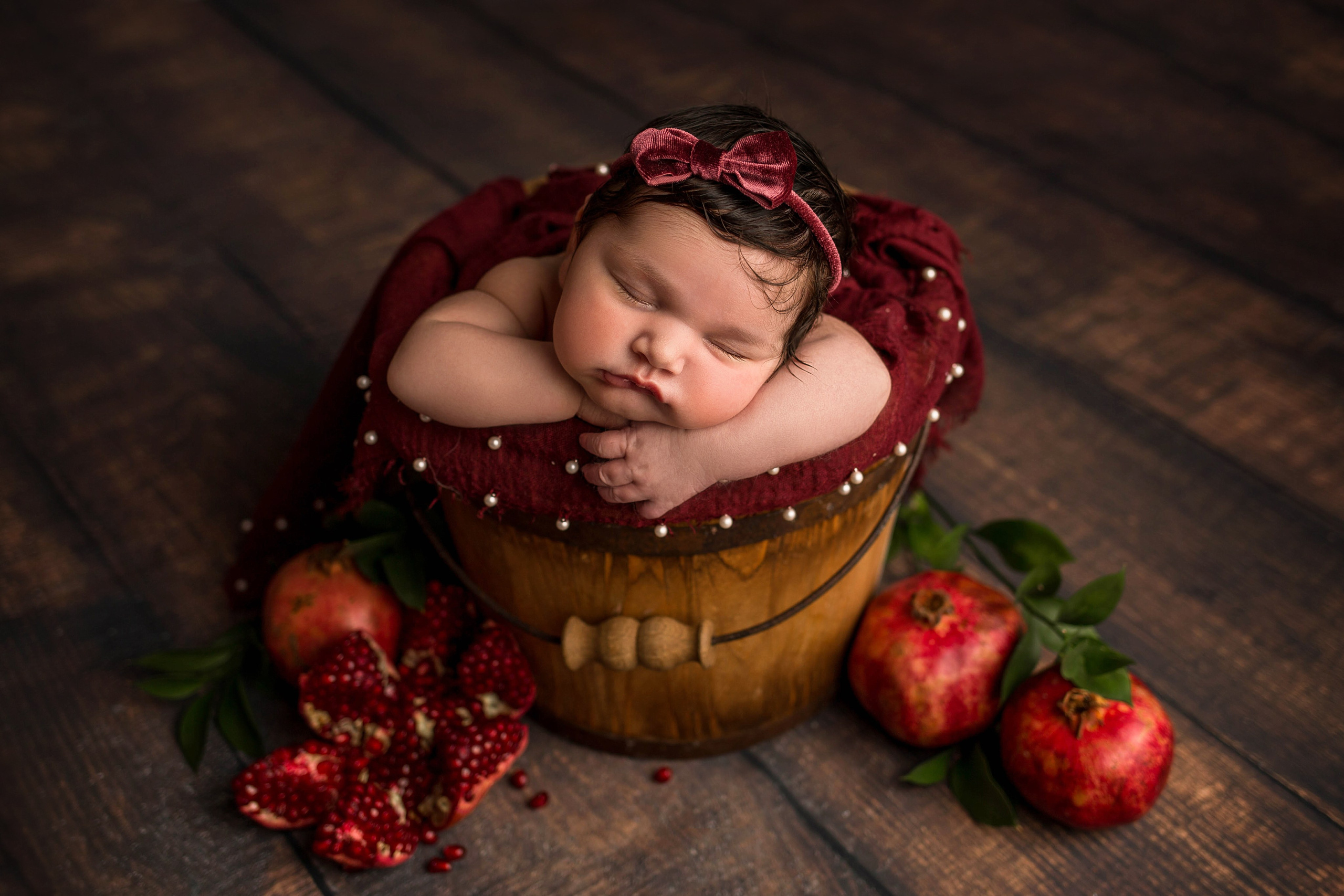 Ньюборн девочки. Фотограф новорожденных, семейный, детский фотограф в Москве и Московской области