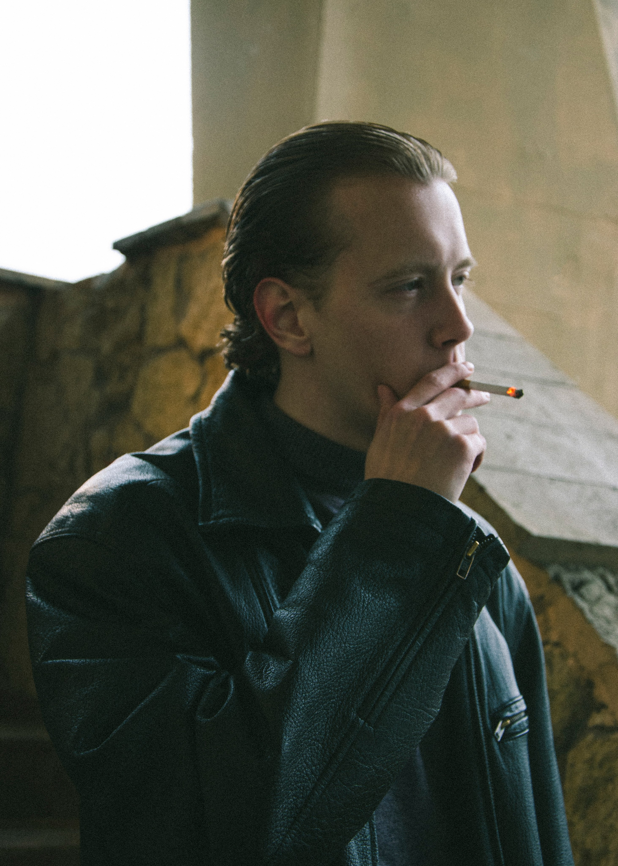 Творческая съемка для стилиста по мужским прическам