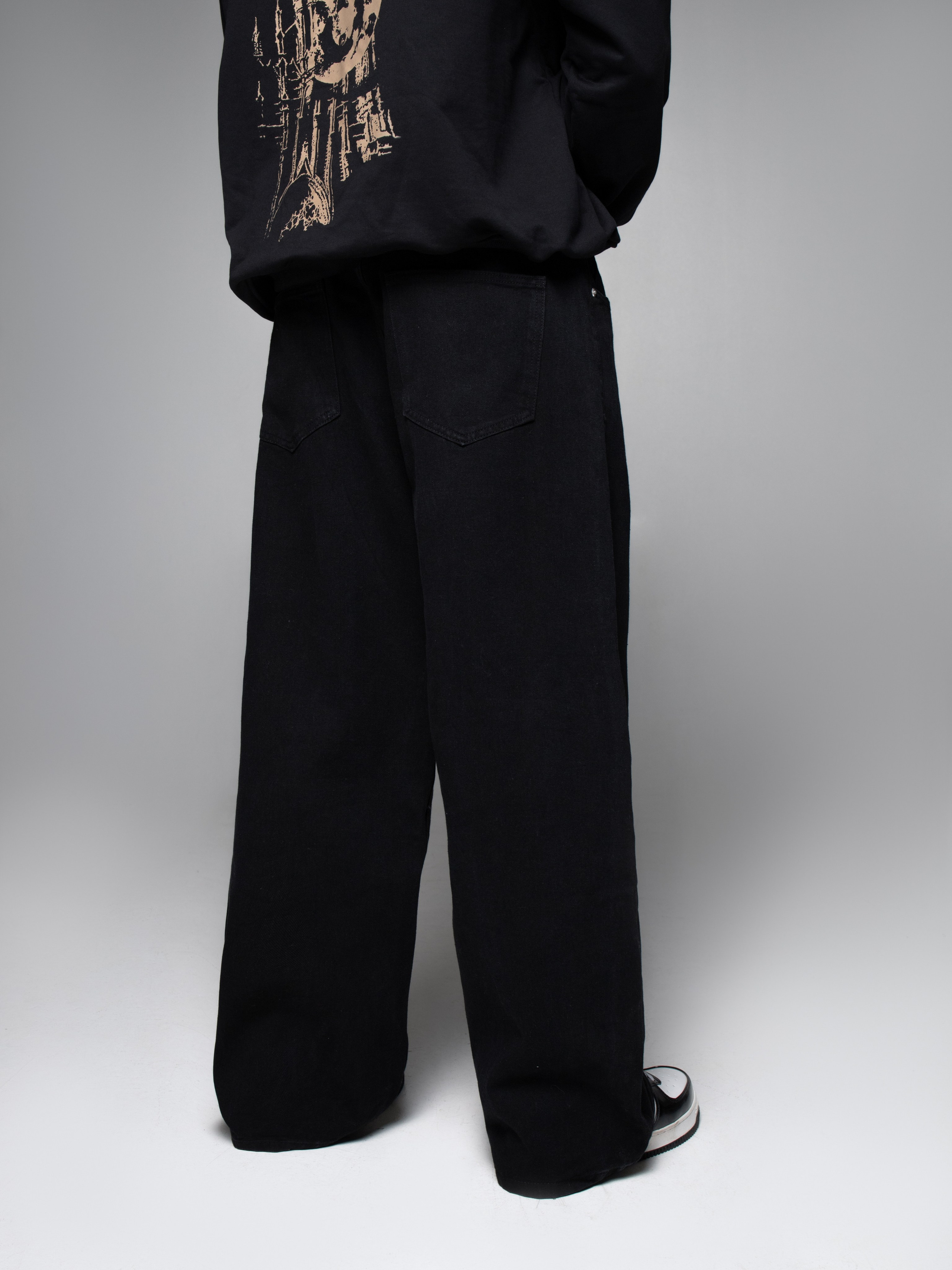 КАТАЛОГ | серый фон. RUNA production — стильные съемки для брендов