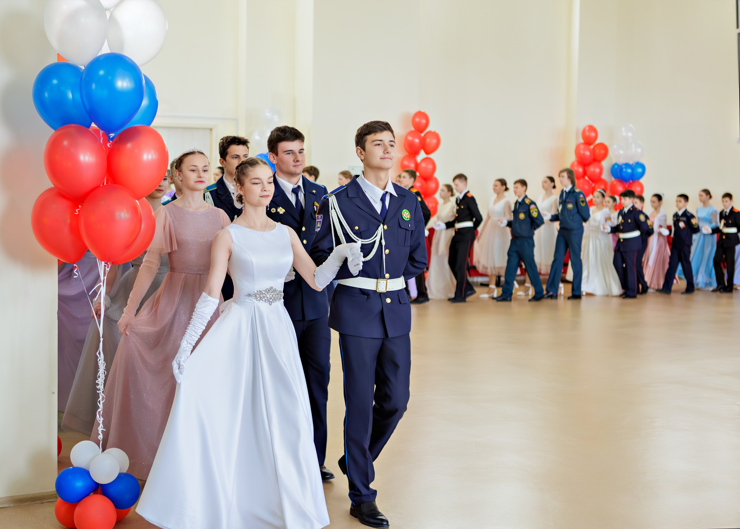 Кадетский бал г. Подольск. Выпускные альбомы и школьный фотограф в Подольске, Троицке, Щербинке, Москве и Московской области