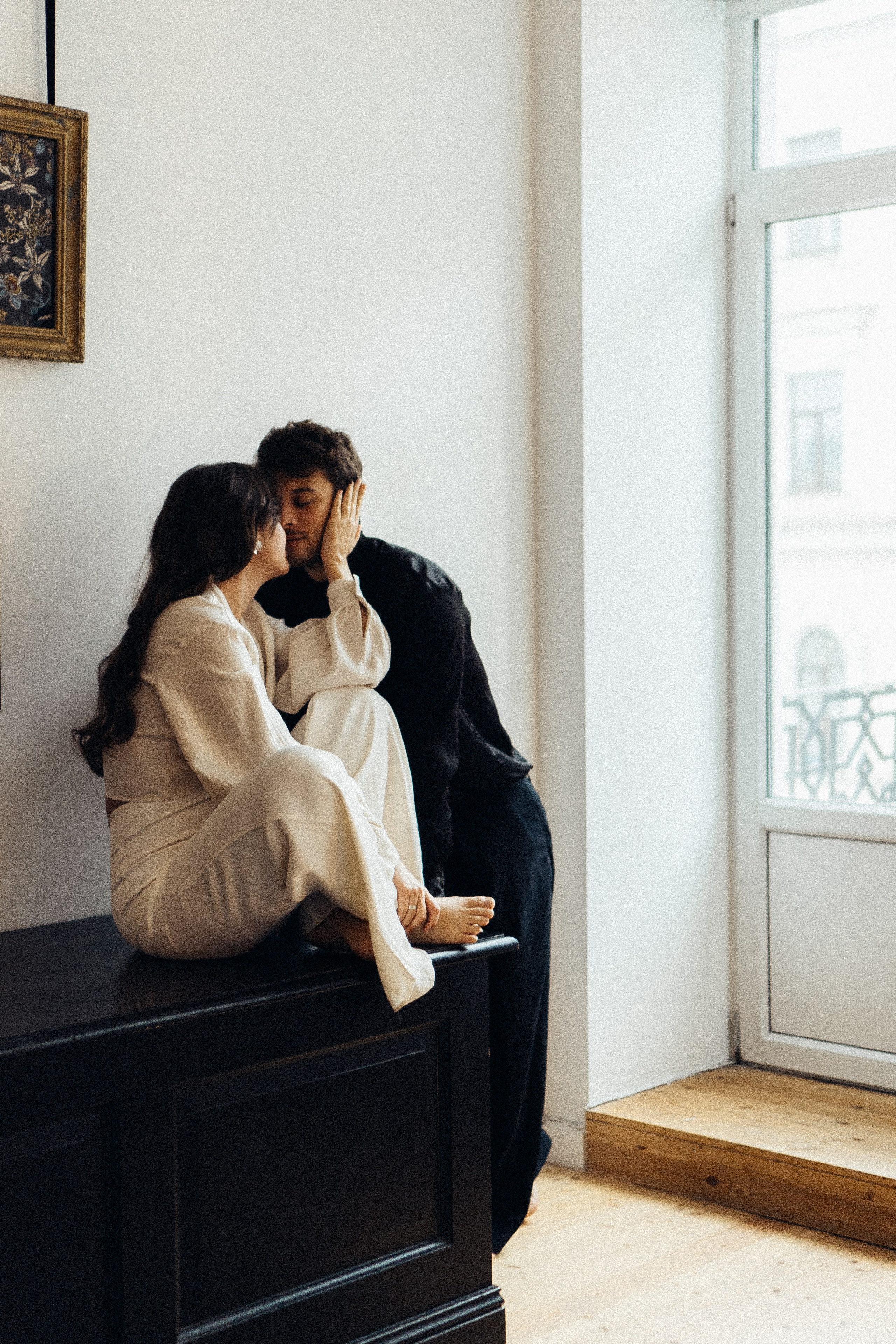 УТРО ЖЕНИХА И НЕВЕСТЫ В ПИТЕРСКОЙ КВАРТИРЕ И СЬЕМКА С СВАДЕБНЫХ ОБРАЗАХ. Профессиональный фотограф, Санкт-Петербург — Виктория Богомолова