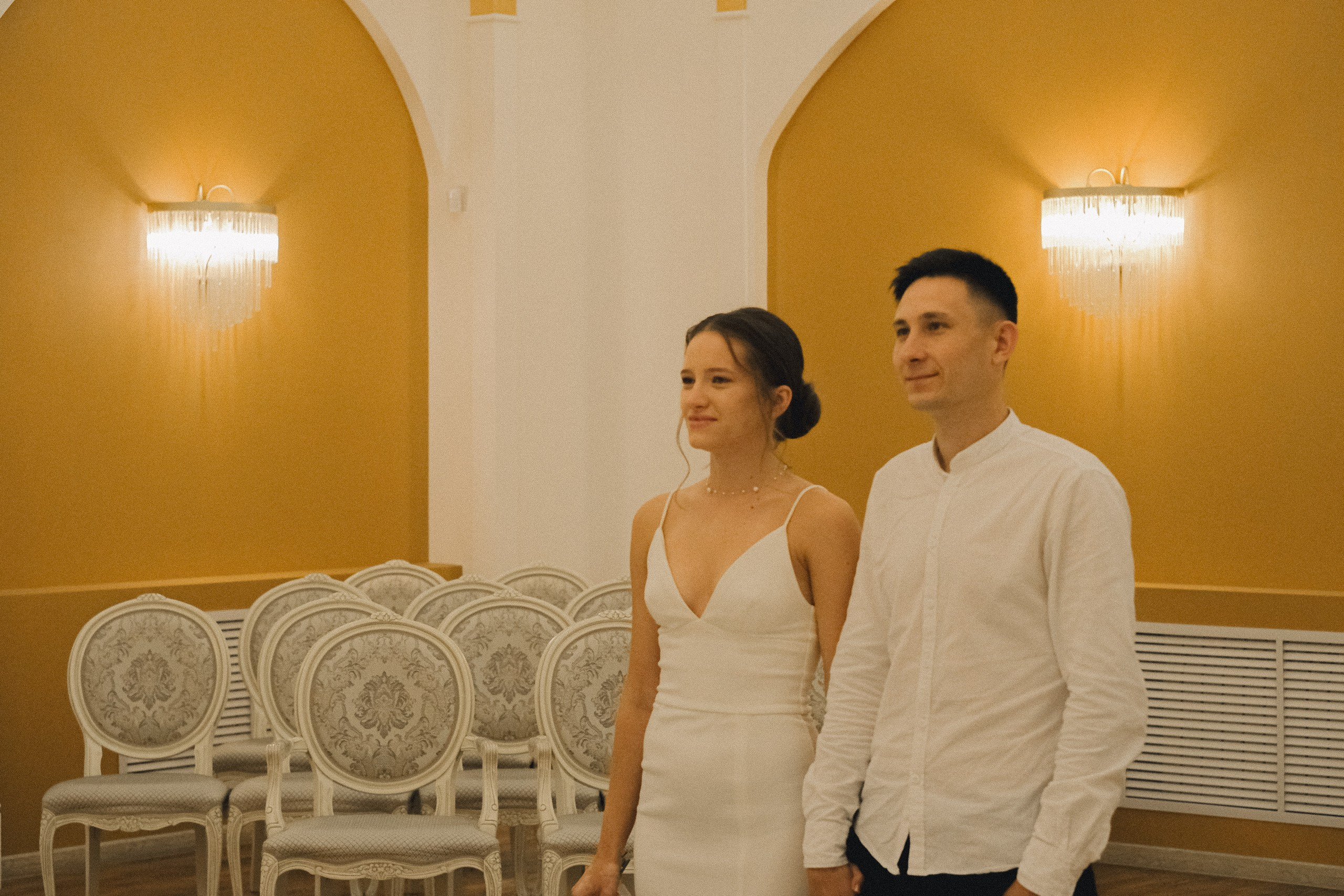 СВАДЕБНАЯ ФОТОСЕСИСИЯ В МЕТРО И ВОЗЛЕ ИСАКИЕВСКОГО СОБОРА В ДОЖДЬ. Профессиональный фотограф, Санкт-Петербург — Виктория Богомолова