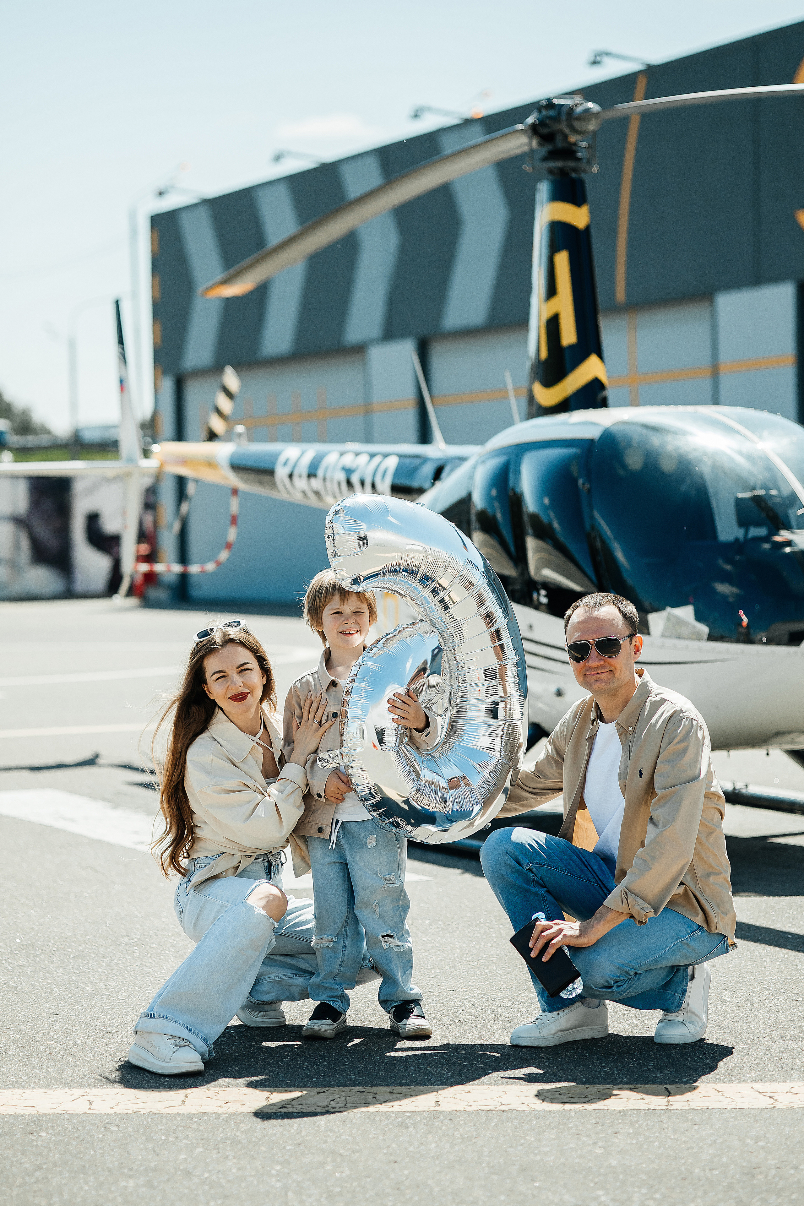 День рождения Ярослава в авиацентре HELIPORT. Свадебный и семейный фотограф в Москве и МО Елена Агапова