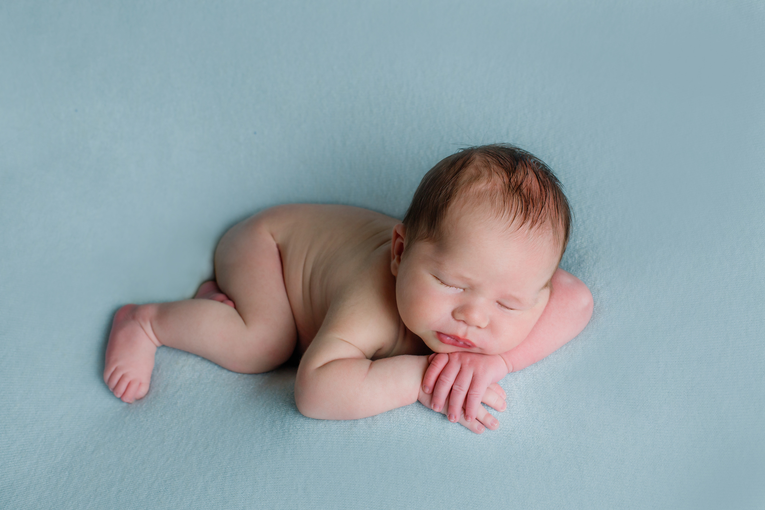 Фотограф новорожденных в Санкт-Петербурге Юлия Резепина