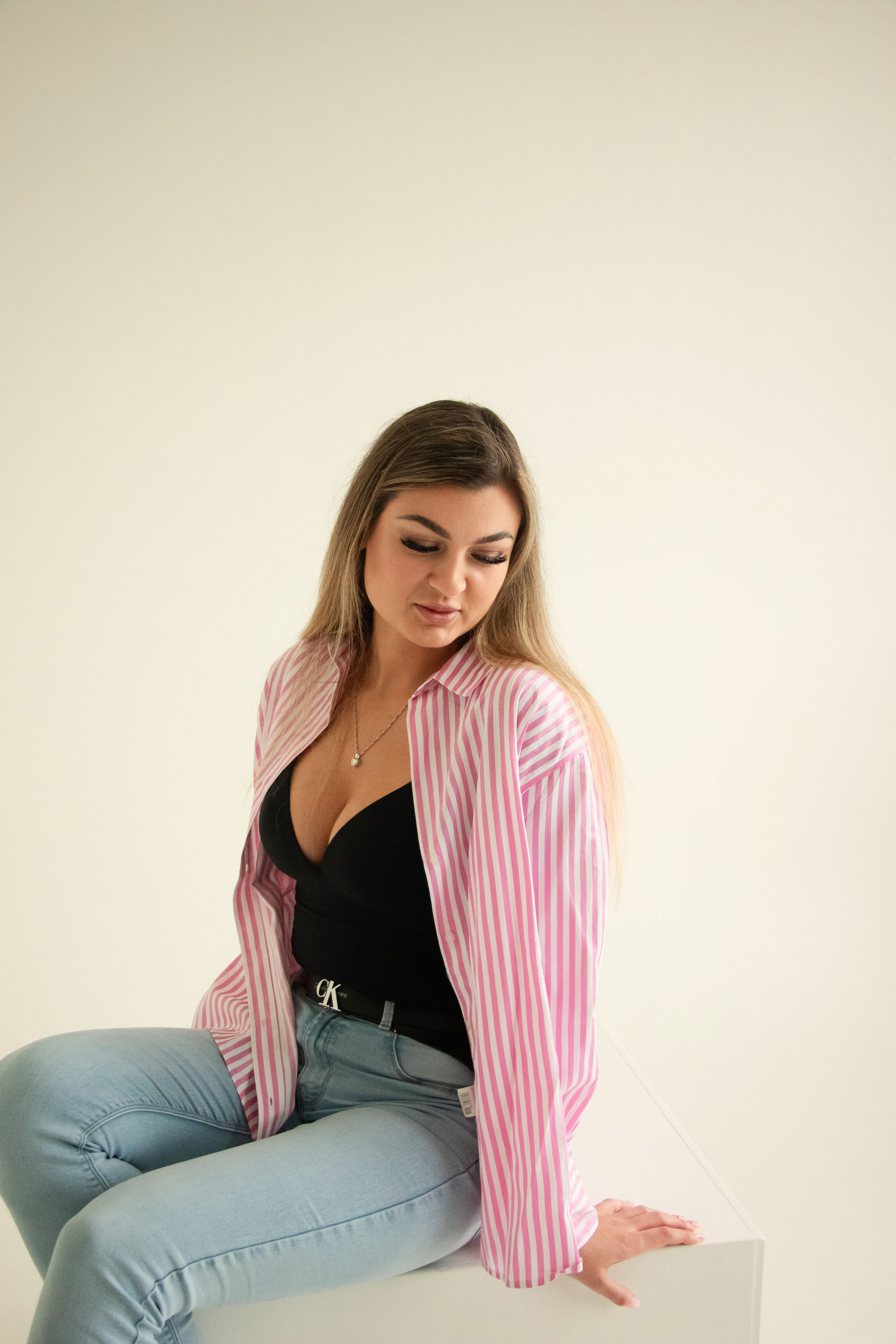 Linda. Бережно сохраняю ваши чувства и истории на своих фотографиях