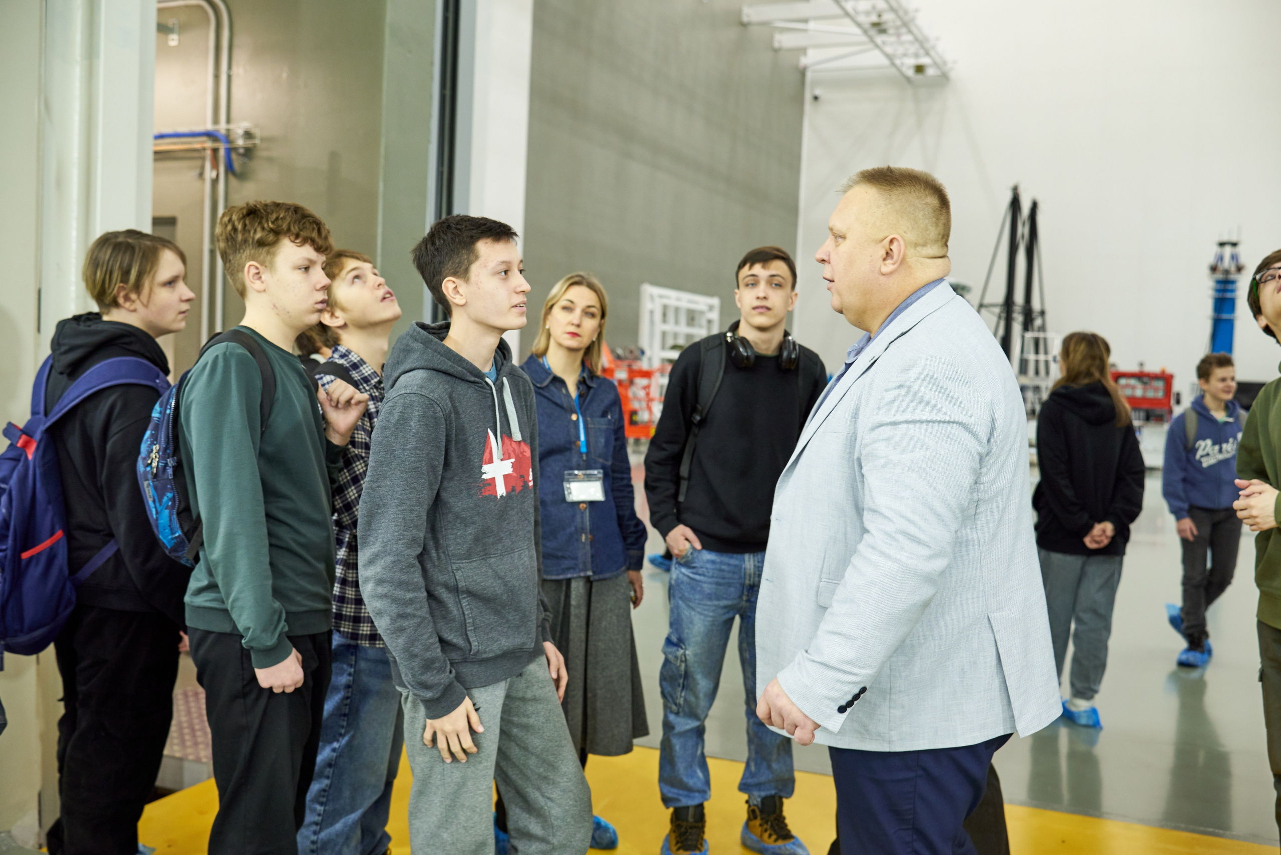 Экскурсия в «Газпром Космические системы». Фотограф Щёлково