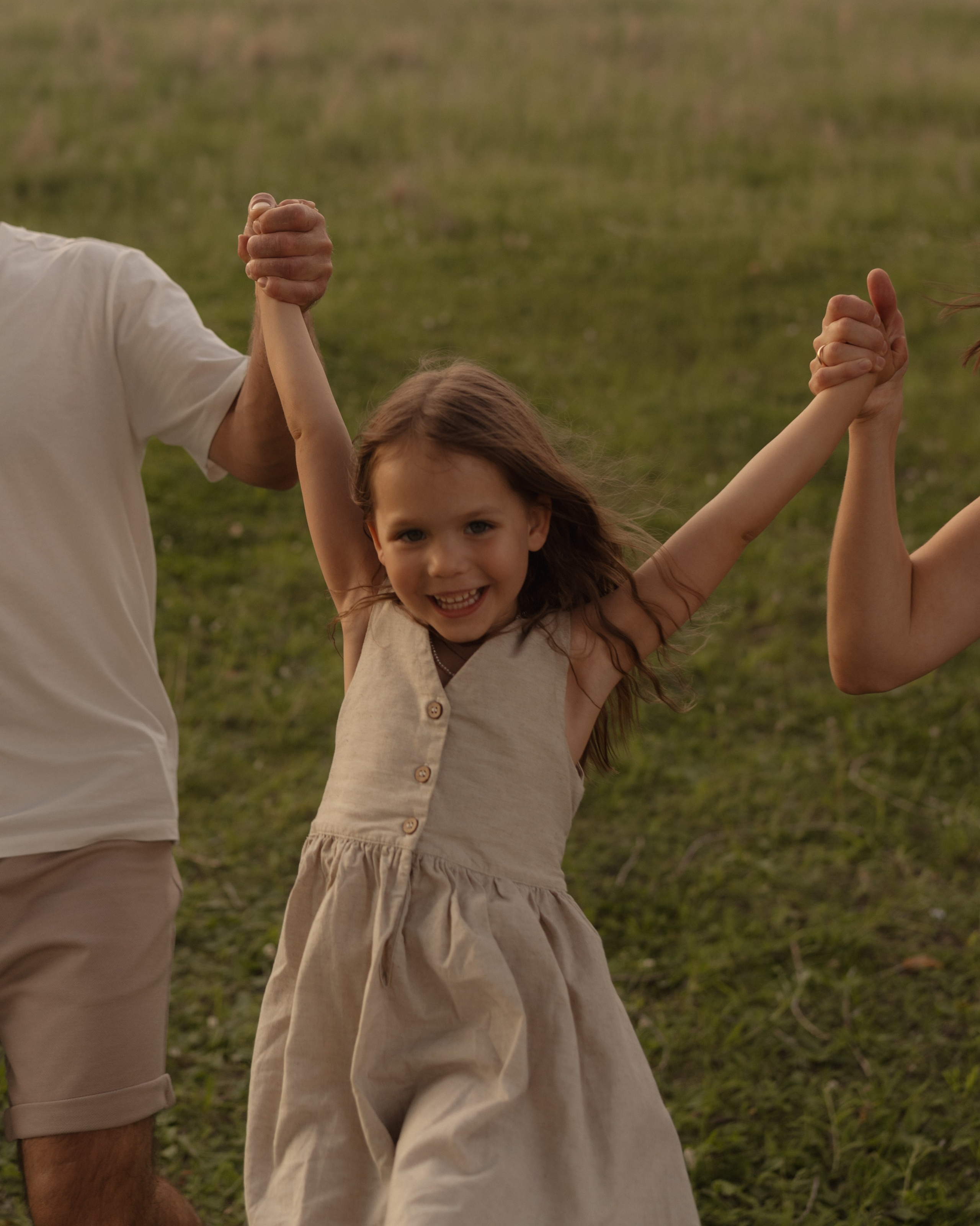 Лена, Артем и Янчик | с. Ленинское. Фотограф в Новосибирске Диана Ильиных