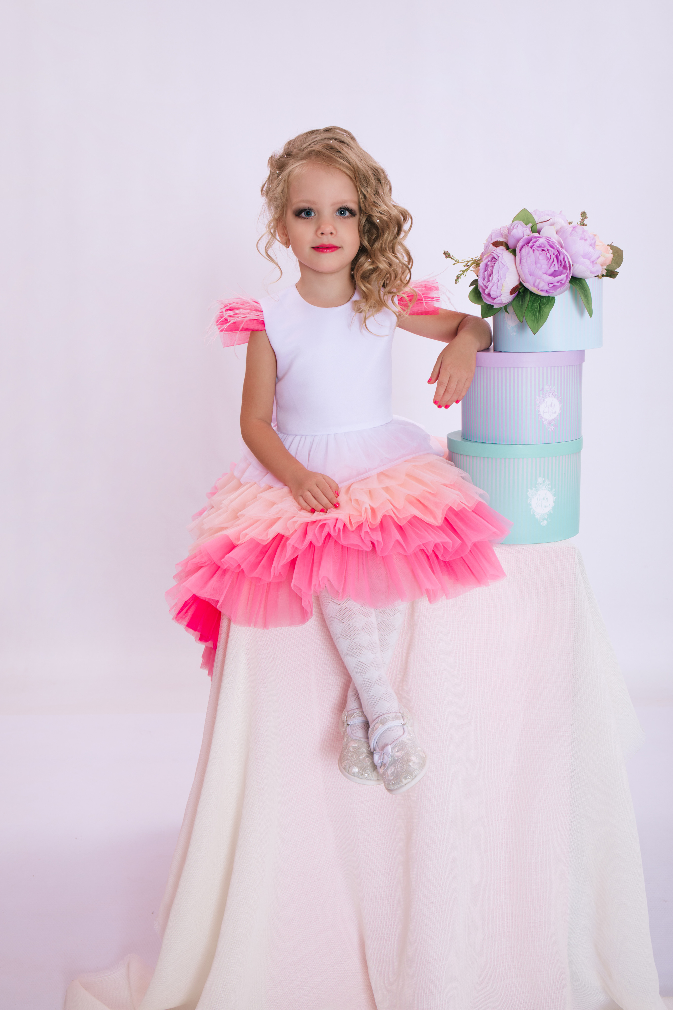 Яна 4 года. Фотосессия на день рождения. Фотографы в Кандалакше Олеся и Юрий. Мурманская область, Россия