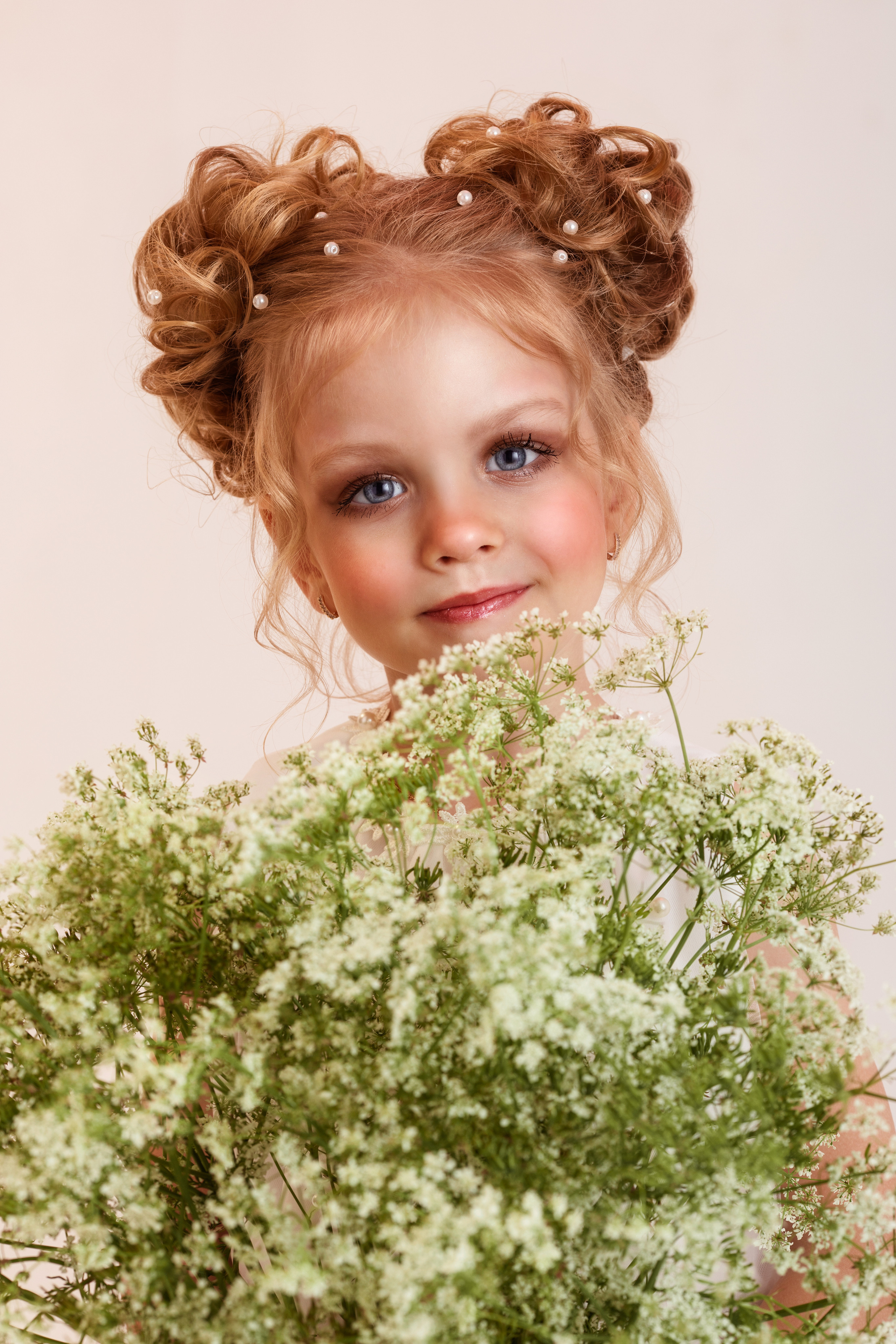 Яна 5 лет. Фотосессия на день рождения. Фотографы в Кандалакше Олеся и Юрий. Мурманская область, Россия