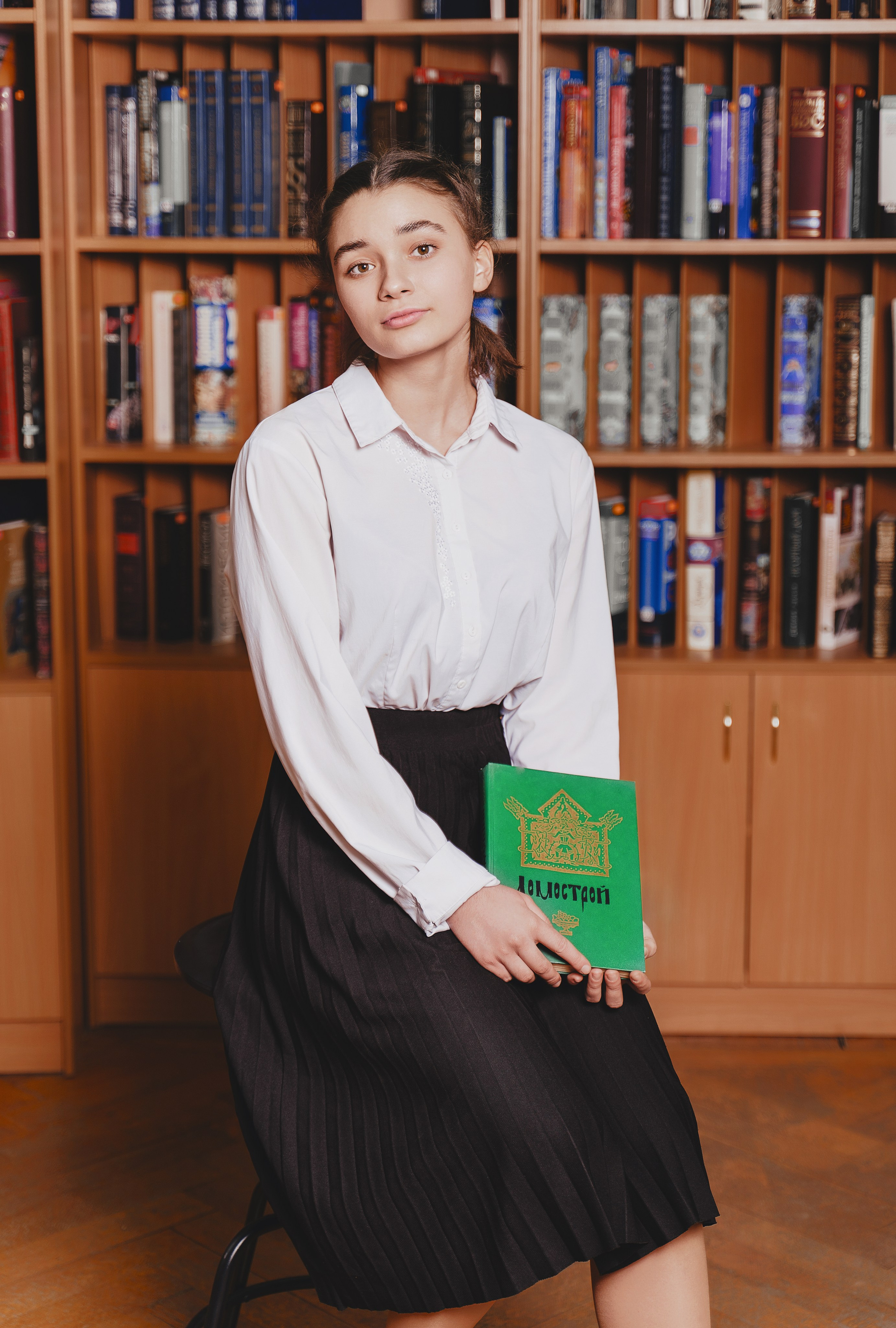 Дизайн «Лайт». Стильные выпускные альбомы и индивидуальные фотосессии в Таганроге