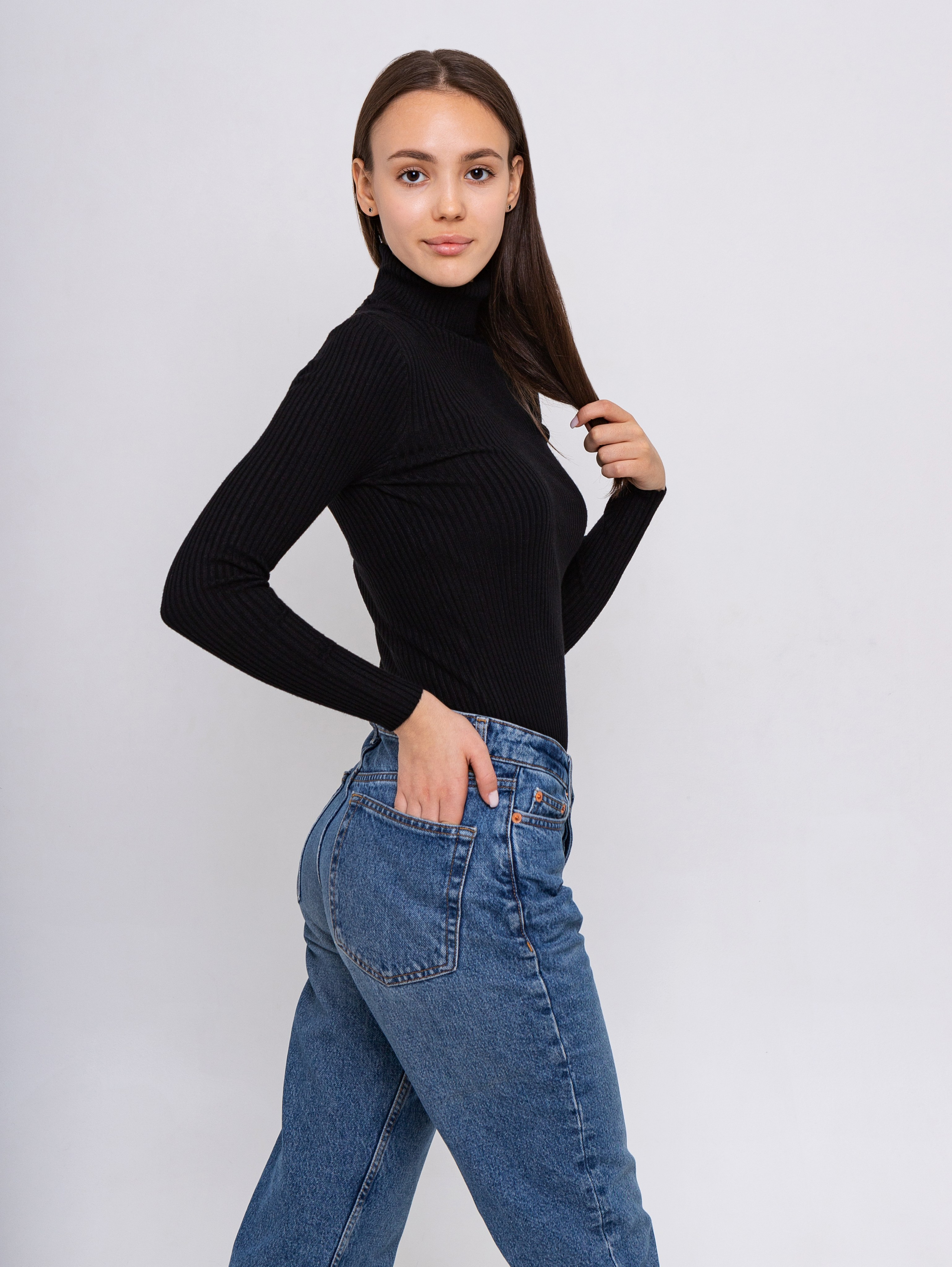 Модельная. Главная