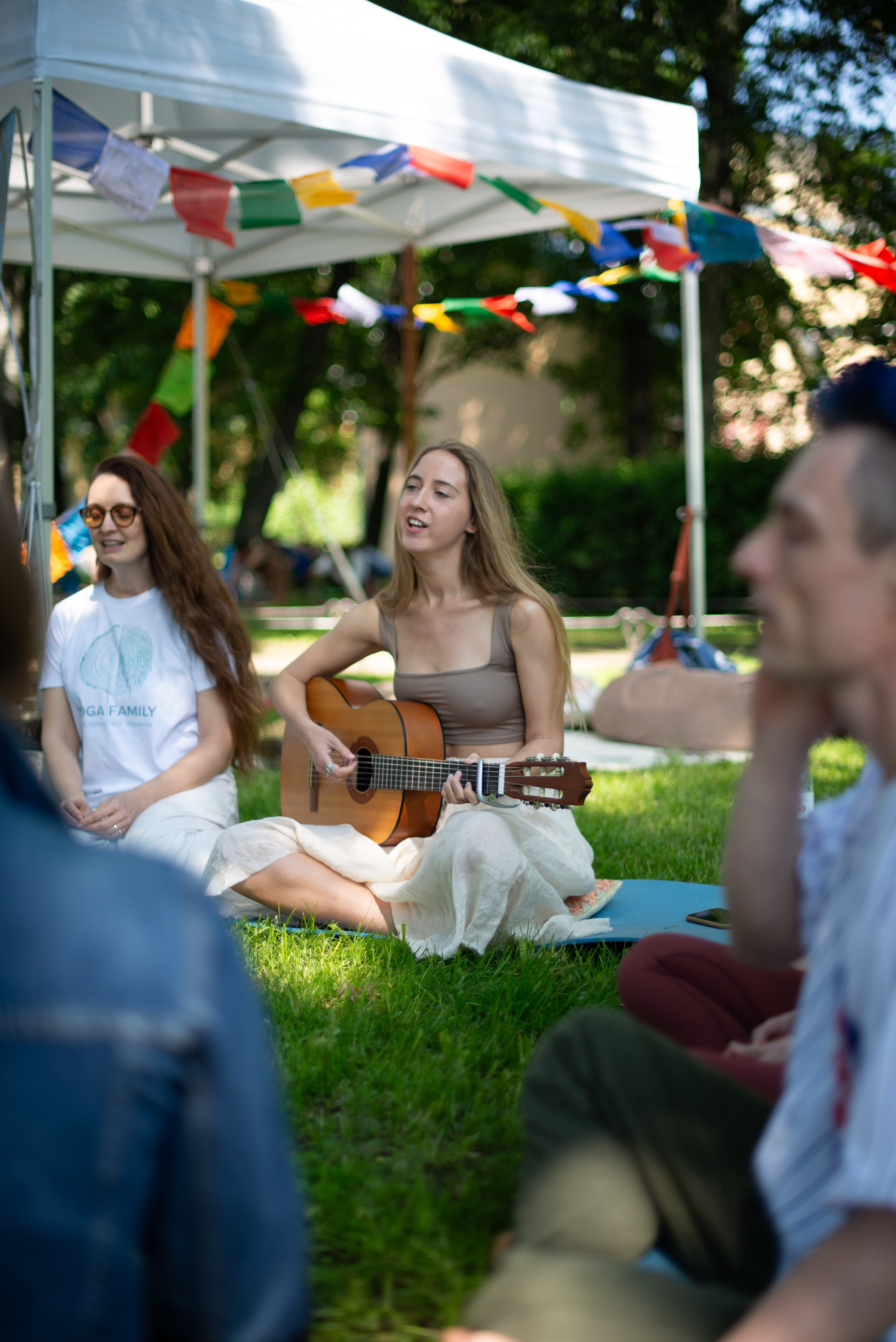 Посмотри День Йоги Санкт- Петербург 2025. Victoria Radjevna Репортажный Фотограф — Видеограф Москва • Санкт-Петербург