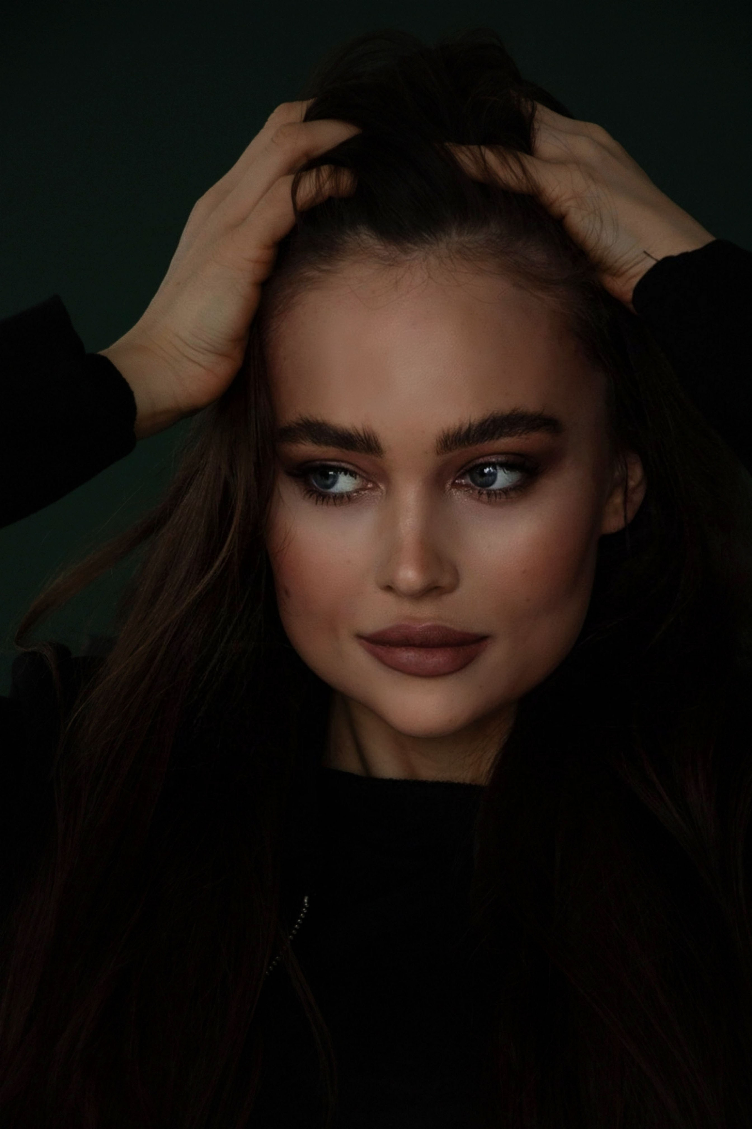 Алина. Бережно сохраняю ваши чувства и истории на своих фотографиях