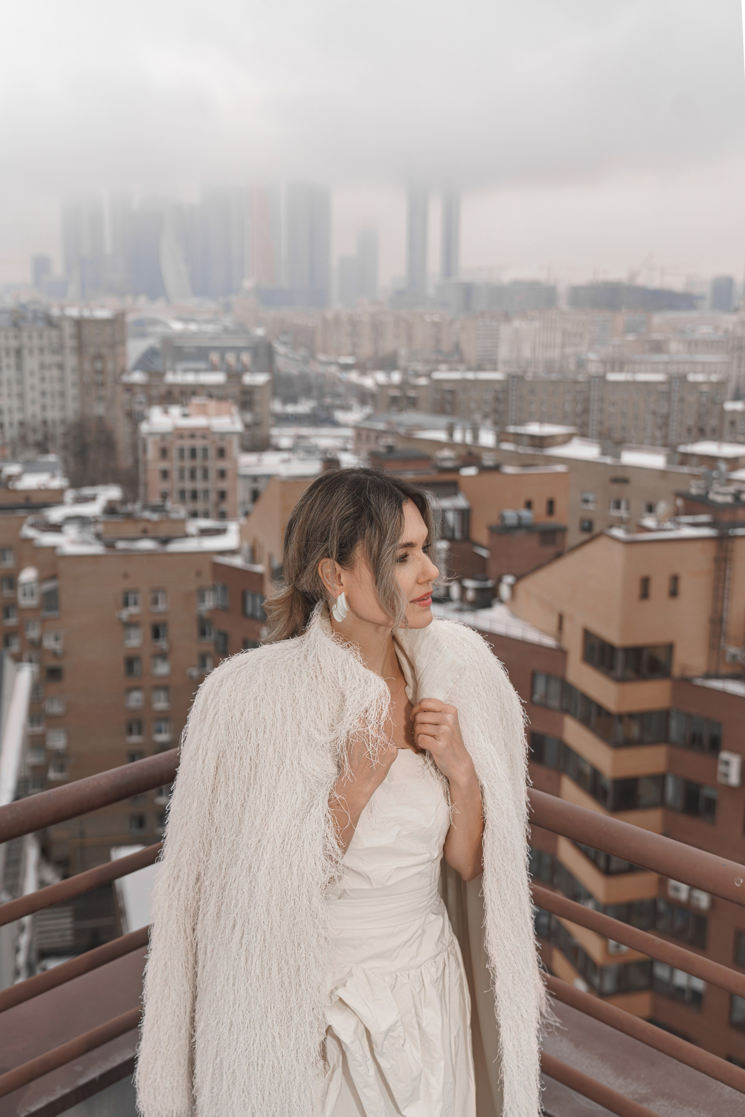 Съёмки на крыше в Москве. Фотограф Айгуль Вишня, съёмка в Москве и Санкт-Петербурге