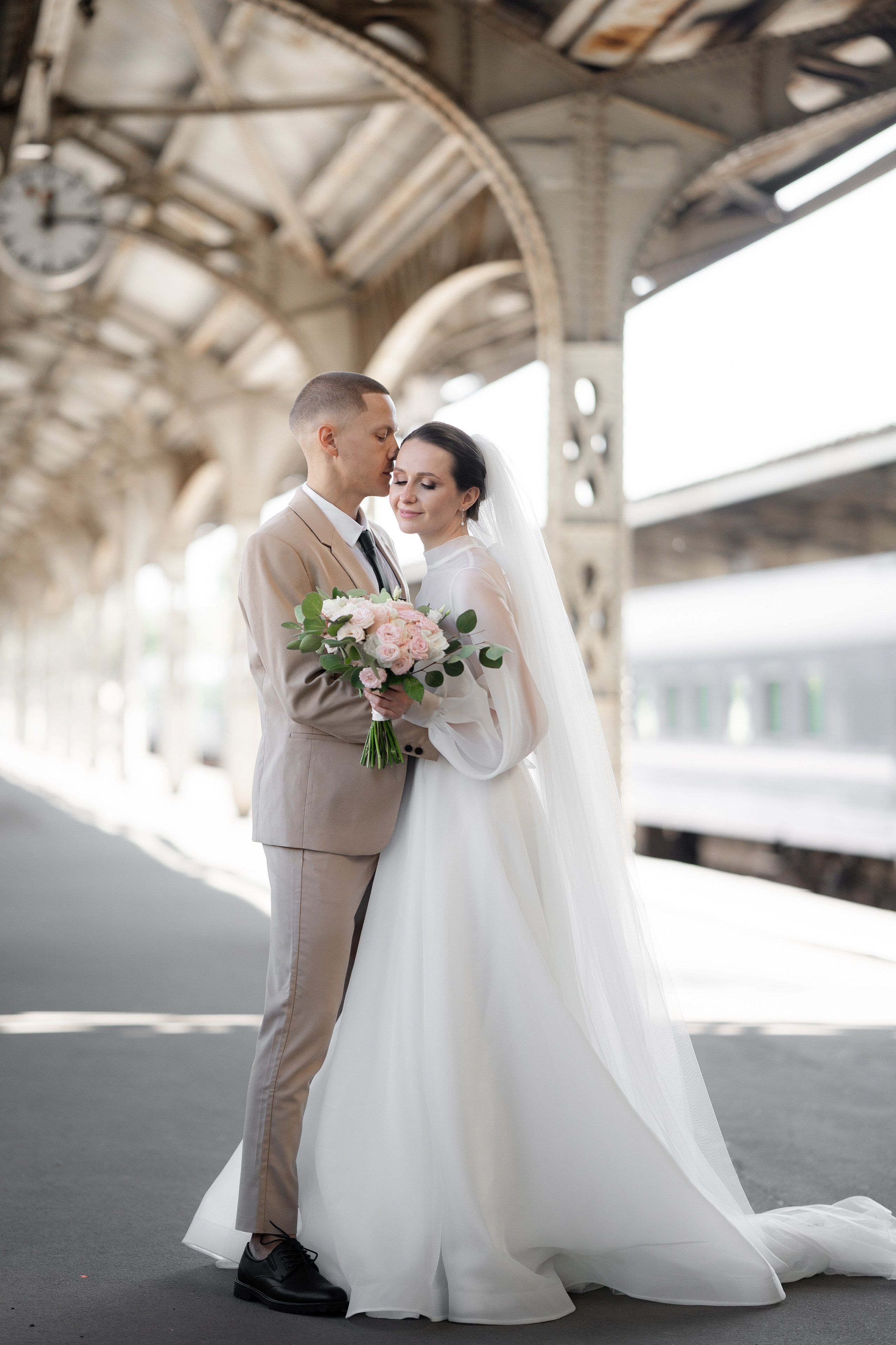 Места для фотосессии зимой в плохую погоду в Санкт-Петербурге. Свадебный фотограф Александр Невский в Санкт-Петербурге